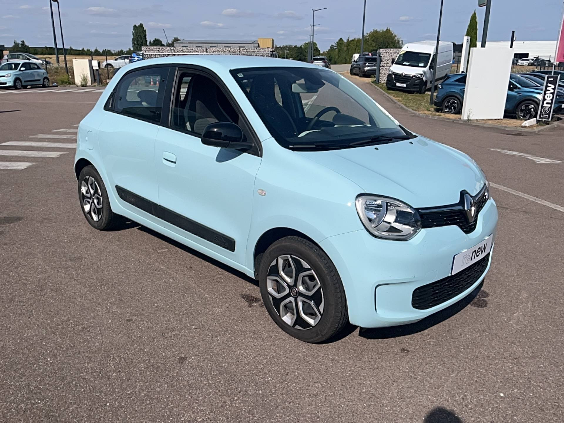 Vente en ligne Renault Twingo 3  SCe 65 au prix de 12 491 €