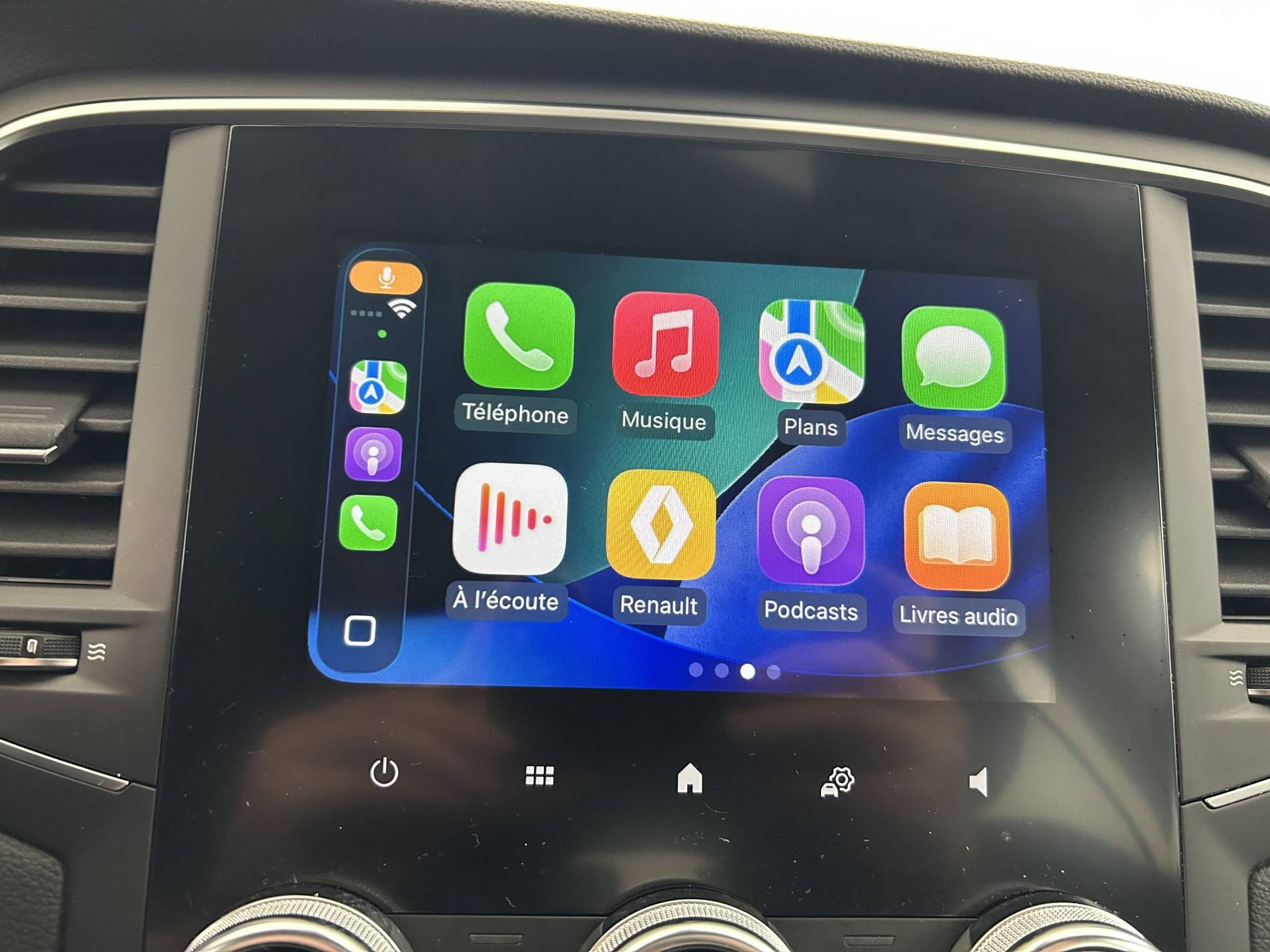 Vente en ligne Renault Megane 4 Estate  Blue dCi 115 au prix de 18 990 €