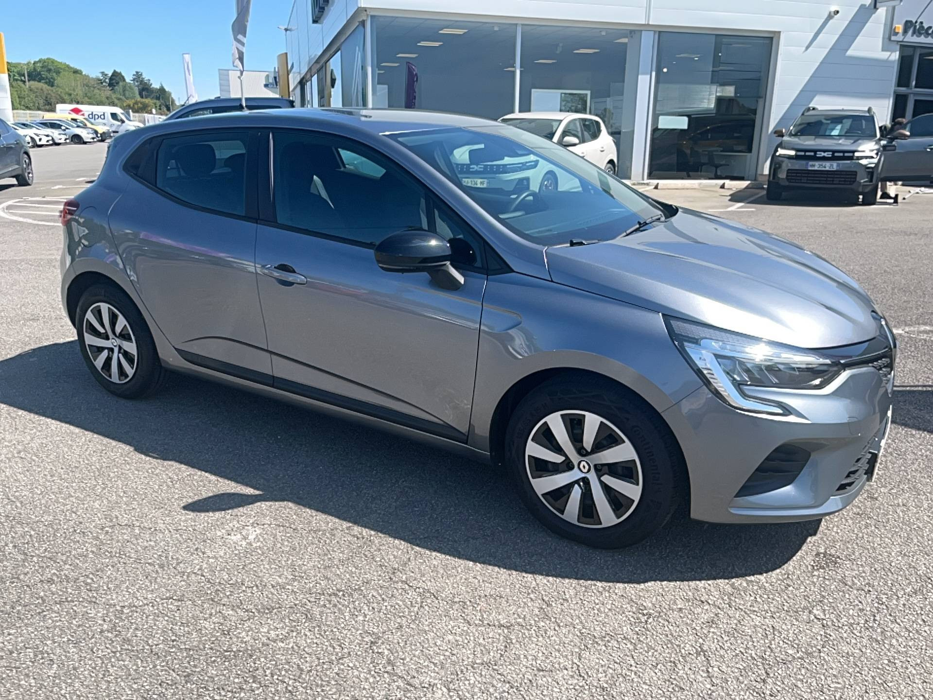 Vente en ligne Renault Clio 5 Clio TCe 90 au prix de 13 990 €