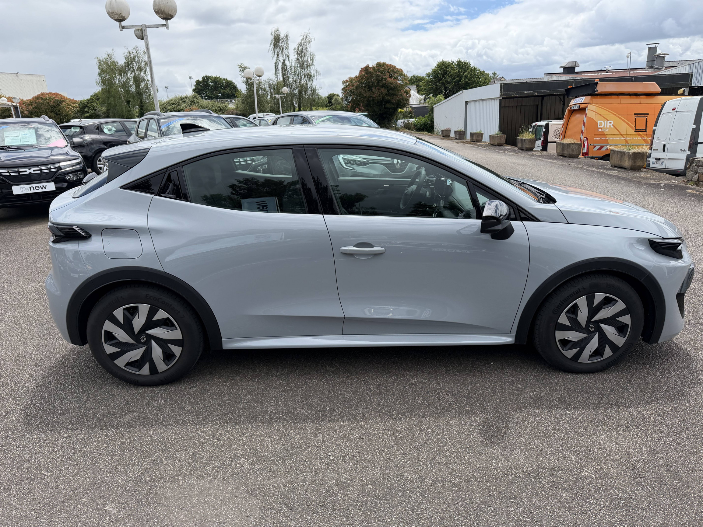 Vente en ligne Renault Clio 6 Clio E-Tech full hybrid 160 ch au prix de 24 990 €