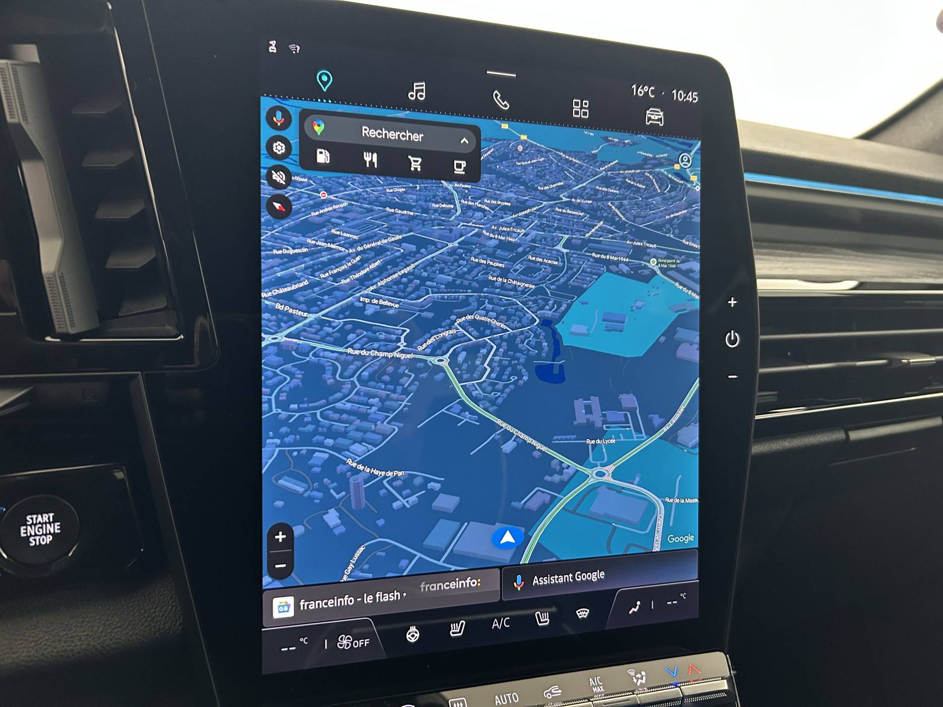 Vente en ligne Renault Austral  E-Tech hybrid 200 au prix de 31 990 €
