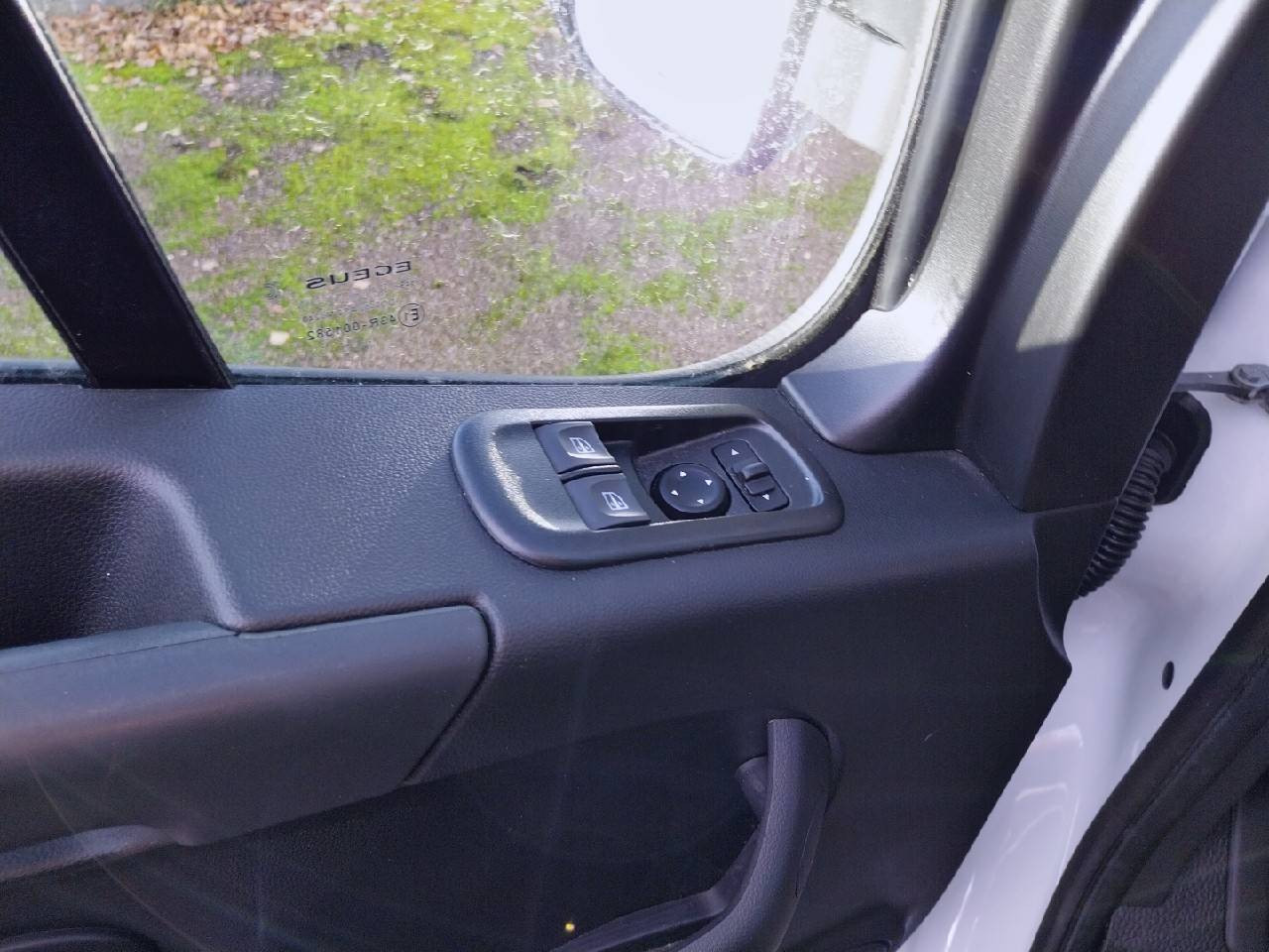 Vente en ligne Renault Master Fourgon MASTER FGN TRAC F3500 L2H2 BLUE DCI 135 au prix de 24 990 €