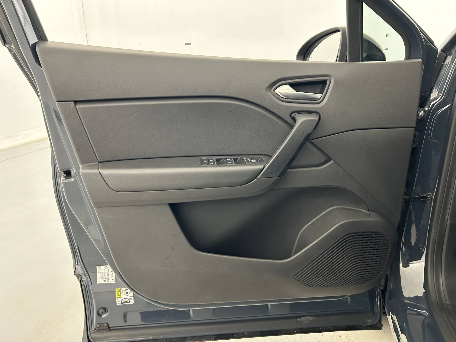Vente en ligne Renault Captur  Blue dCi 95 au prix de 14 590 €