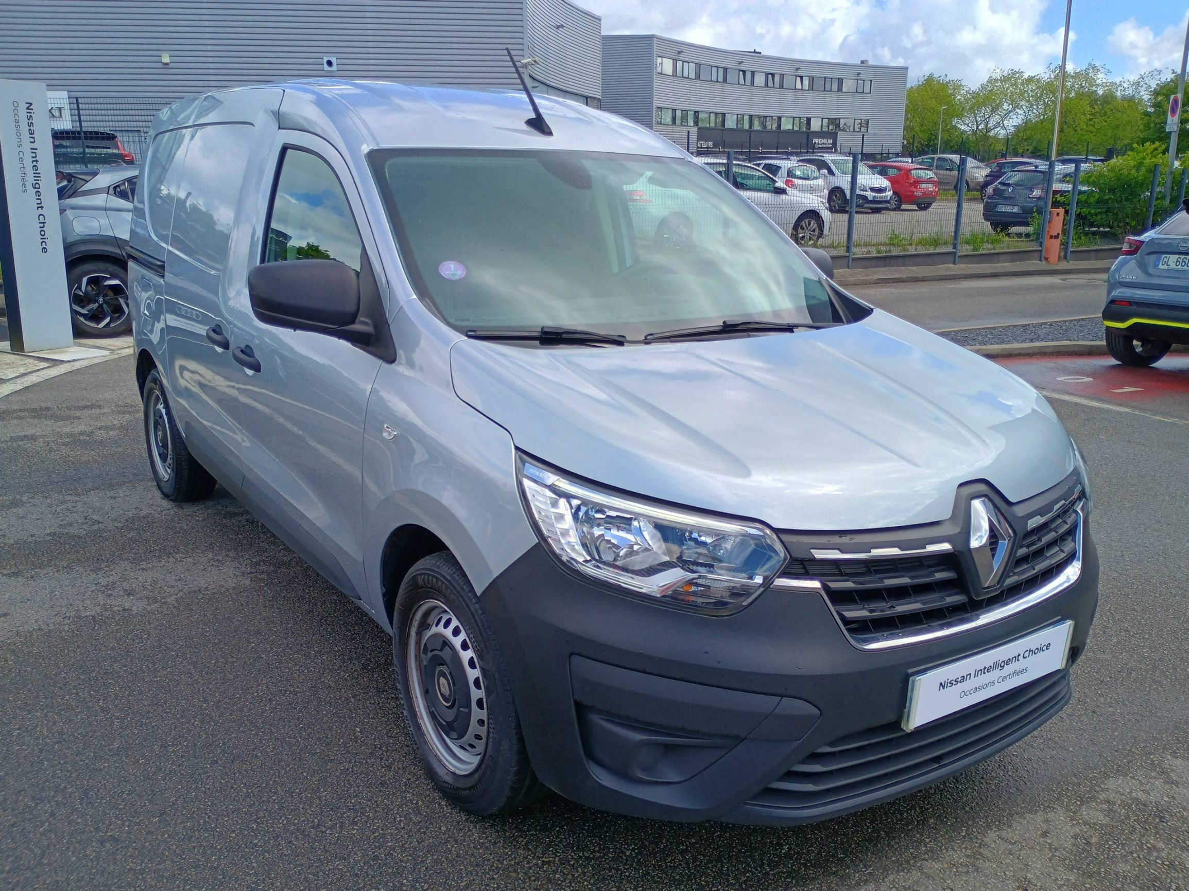 Vente en ligne Renault Express Van  TCE 100 au prix de 11 900 €