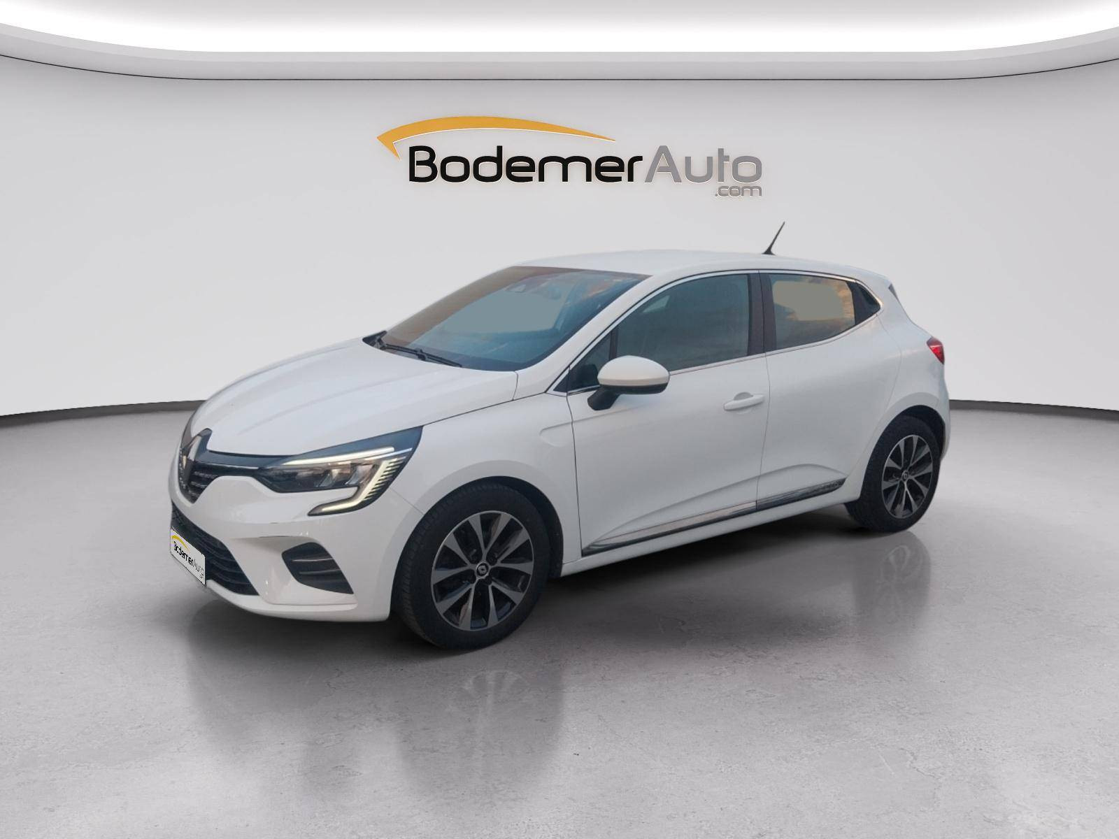 Renault Clio 5 Clio TCe 90 - 21N occasion de 2022 en vente à Concarneau