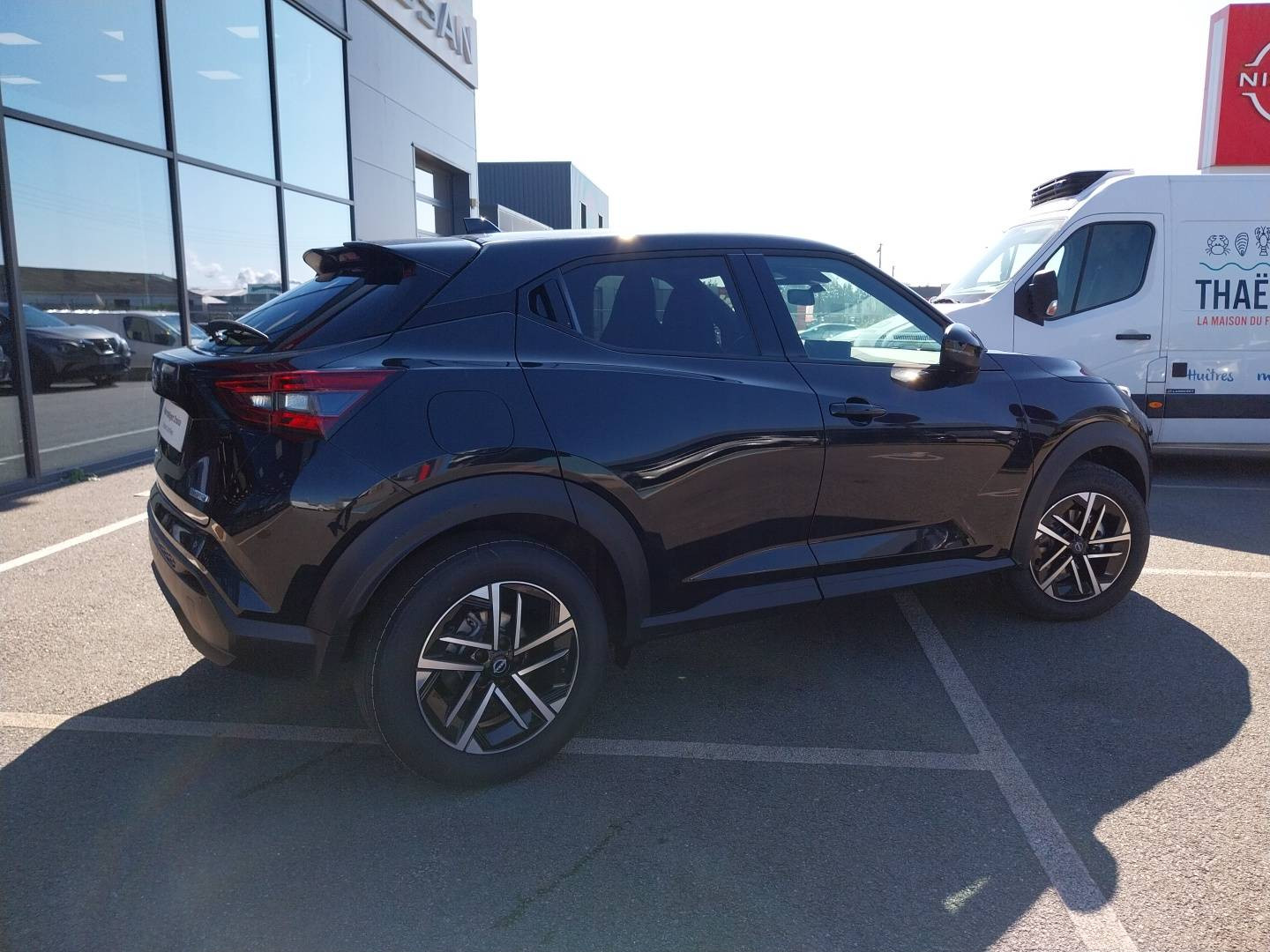 Vente en ligne Nissan Juke  HYBRID 143 au prix de 28 990 €