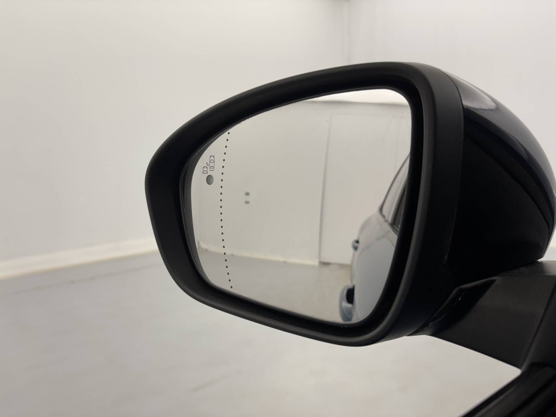 Vente en ligne Renault Arkana  E-Tech 145 - 21B au prix de 21 990 €