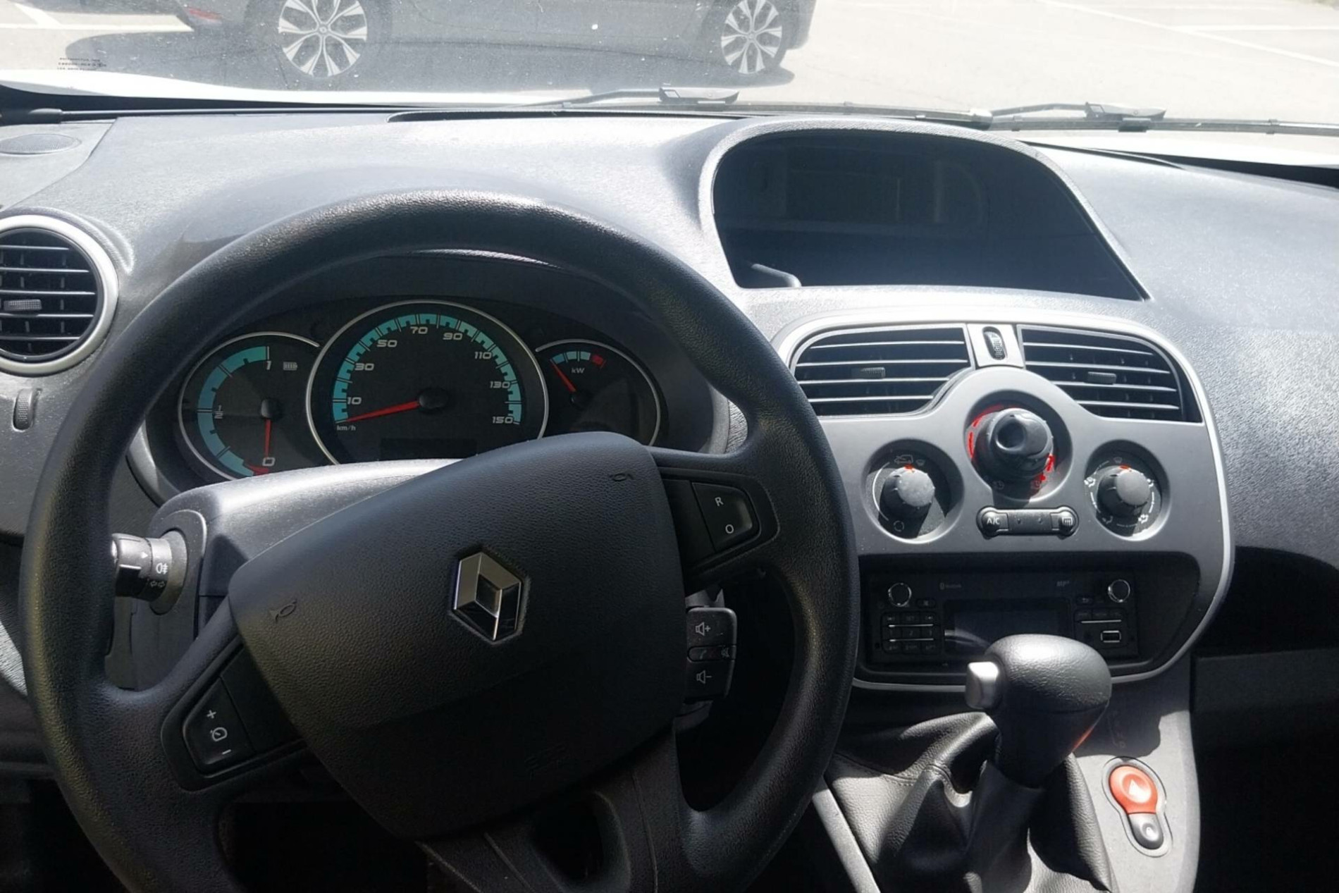 Vente en ligne Renault Kangoo Electrique KANGOO Z.E. 33 au prix de 11 990 €