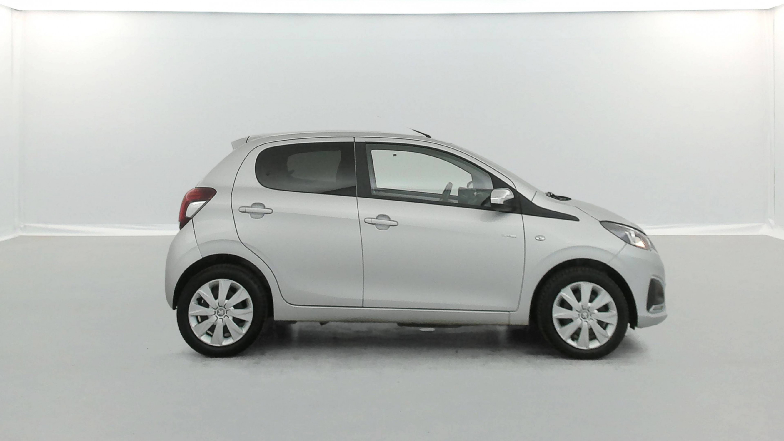 Vente en ligne Peugeot 108  VTi 72ch S&S BVM5 au prix de 9 990 €