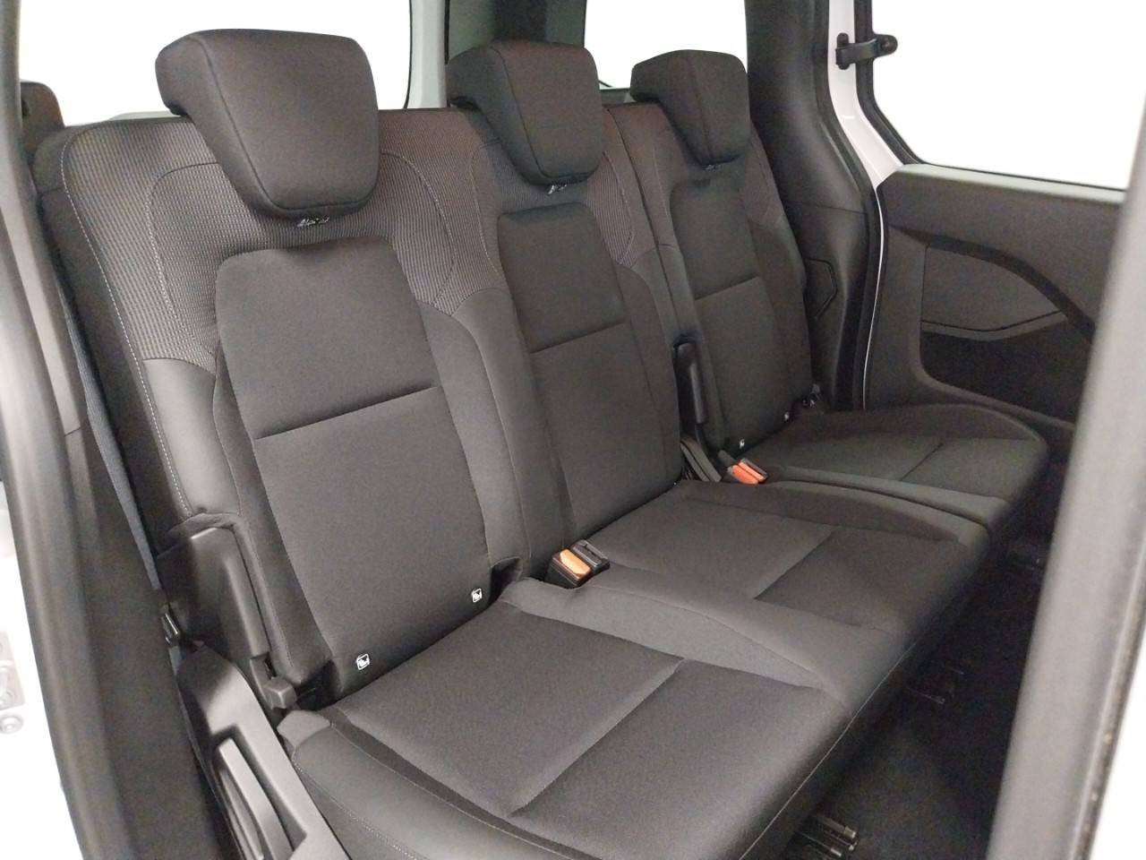 Vente en ligne Renault Kangoo E-Tech  EV45 11kW au prix de 29 900 €