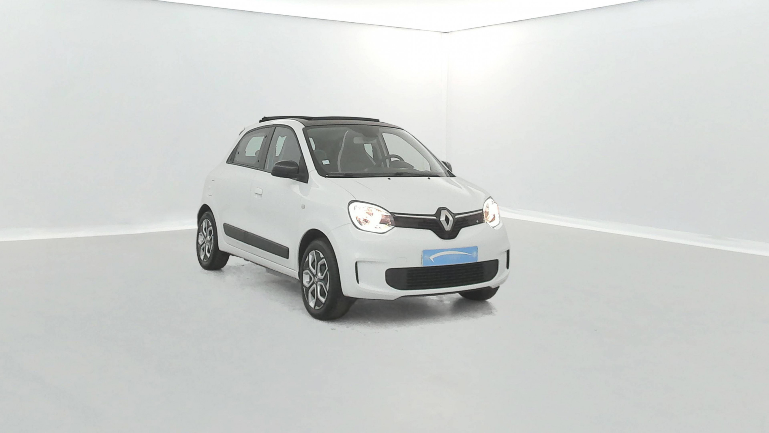 Vente en ligne Renault Twingo Electrique Twingo III E-Tech au prix de 11 990 €