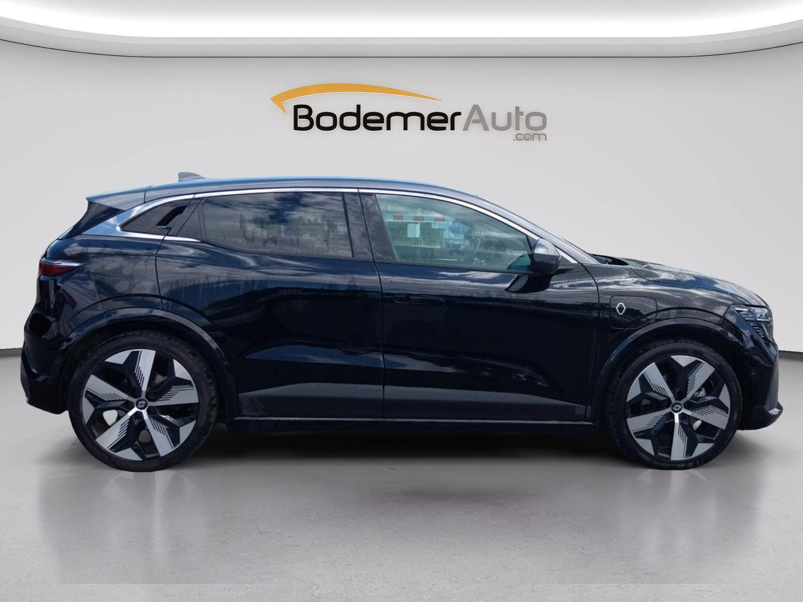Vente en ligne Renault Megane E-Tech  EV60 220 ch super charge au prix de 24 990 €