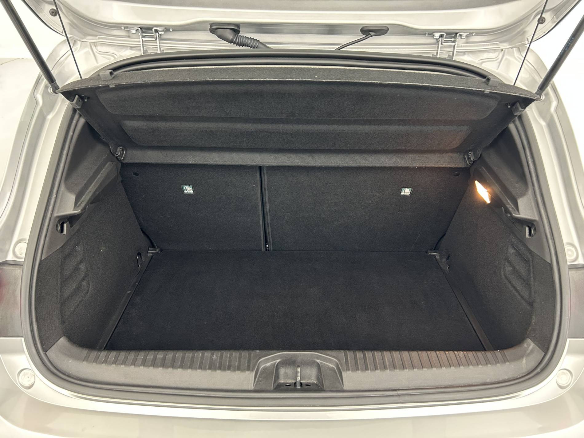 Vente en ligne Renault Clio 5 Clio TCe 90 au prix de 13 990 €