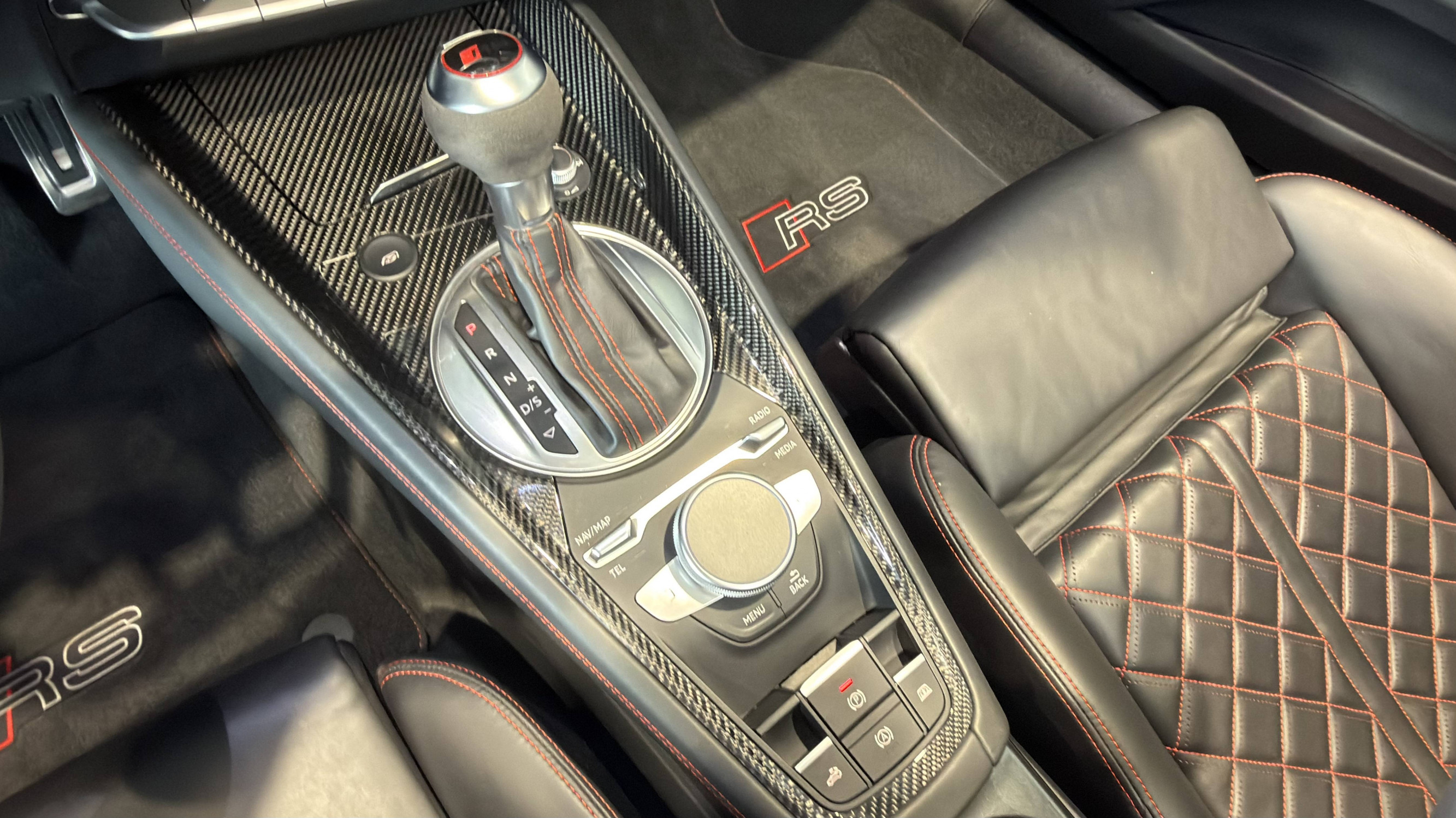 Vente en ligne Audi TTRS Roadster  2.5 TFSI 400 S tronic 7 Quattro au prix de 66 990 €