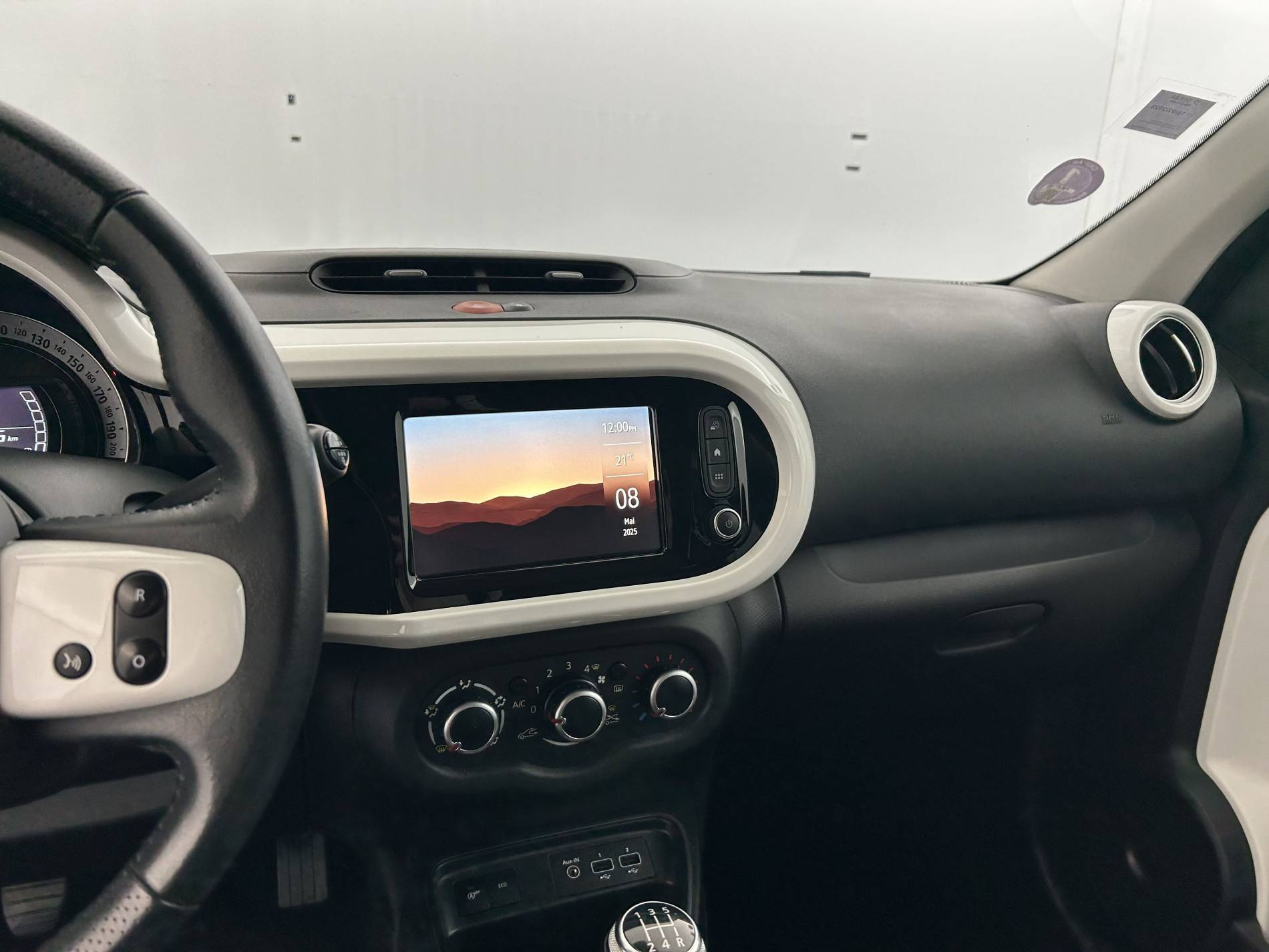 Vente en ligne Renault Twingo 3  TCe 95 au prix de 11 790 €