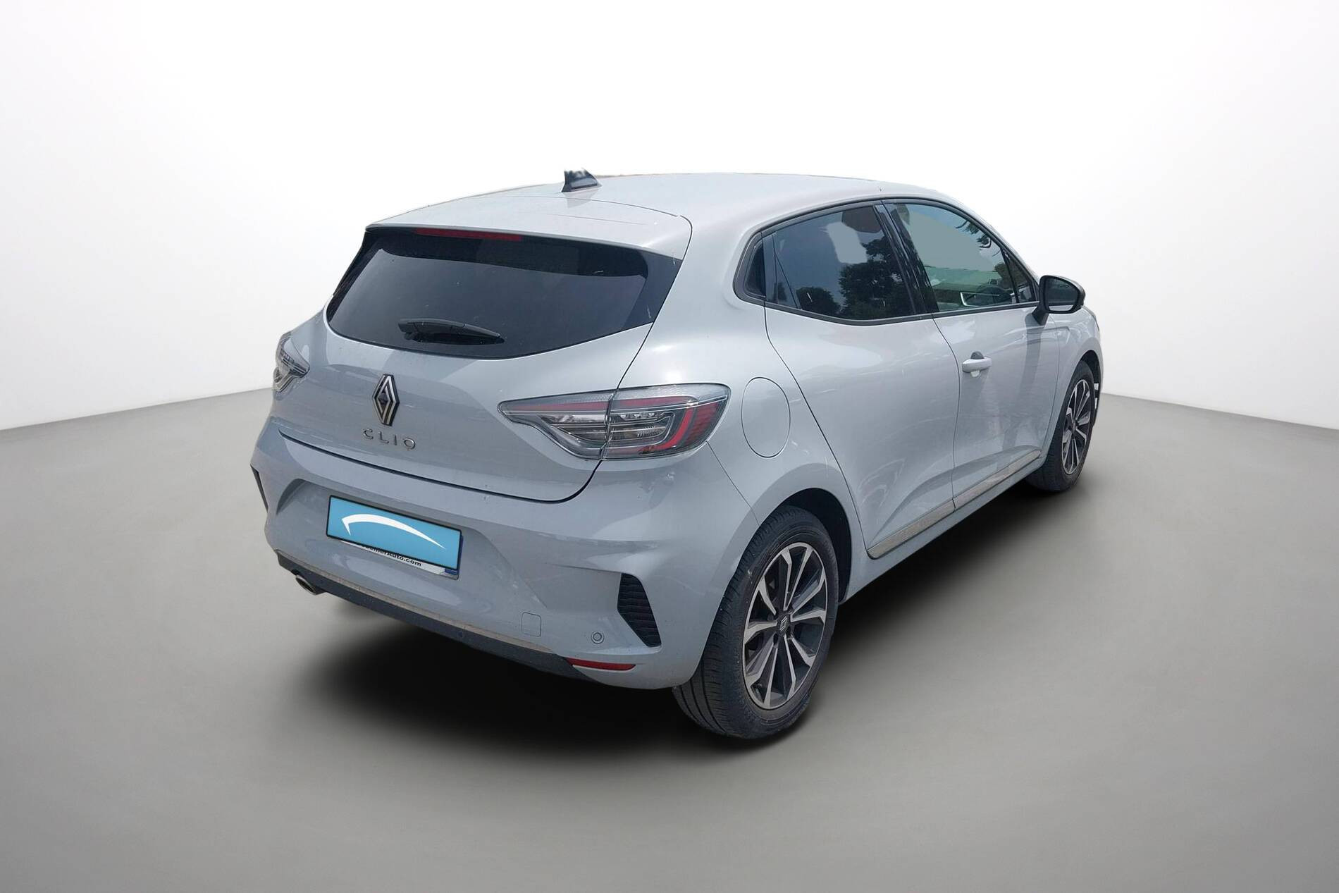 Vente en ligne Renault Clio 5 Clio TCe 90 au prix de 16 390 €