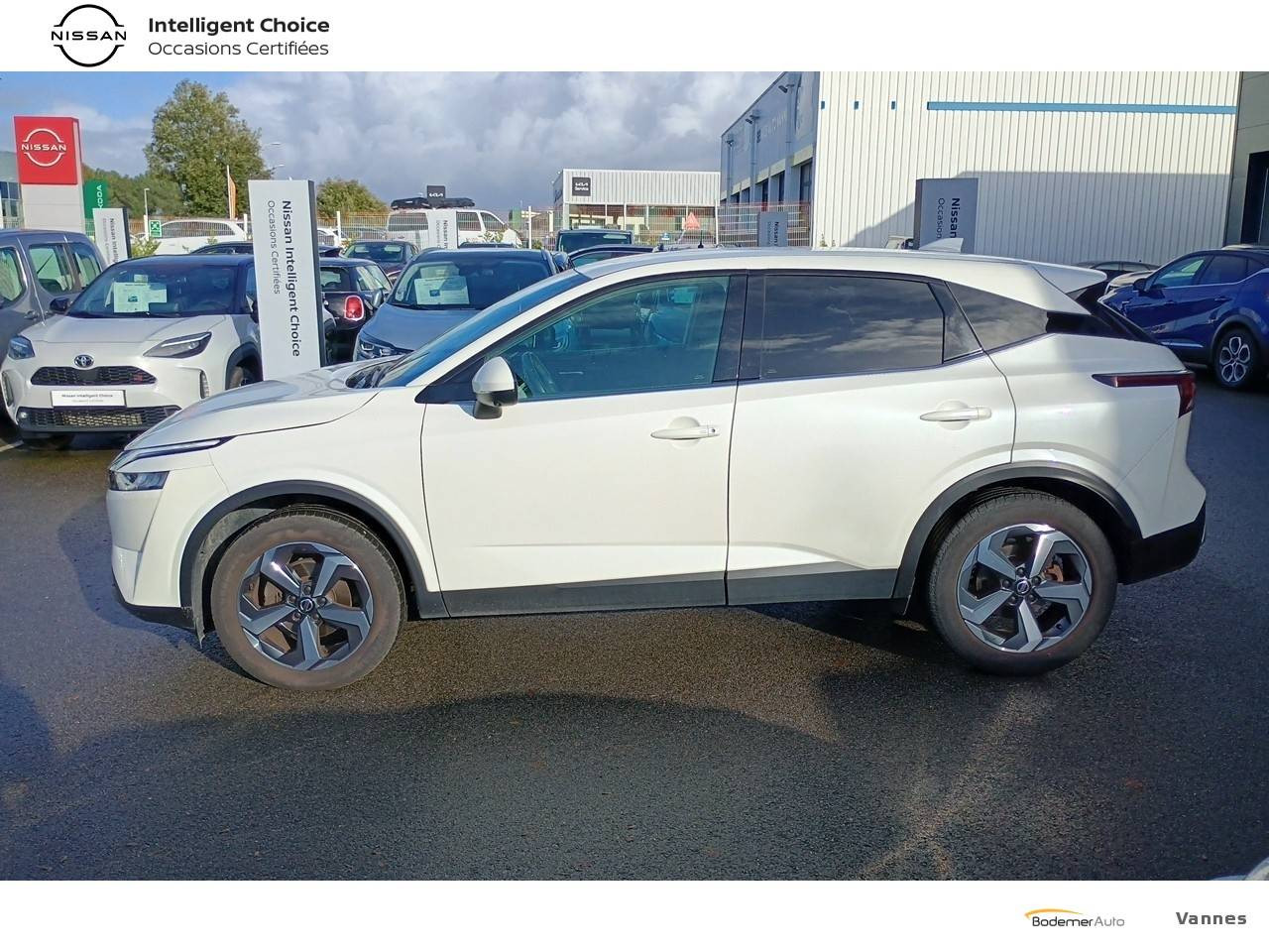 Vente en ligne Nissan Qashqai Qashqai Mild Hybrid 158 ch Xtronic au prix de 22 690 €