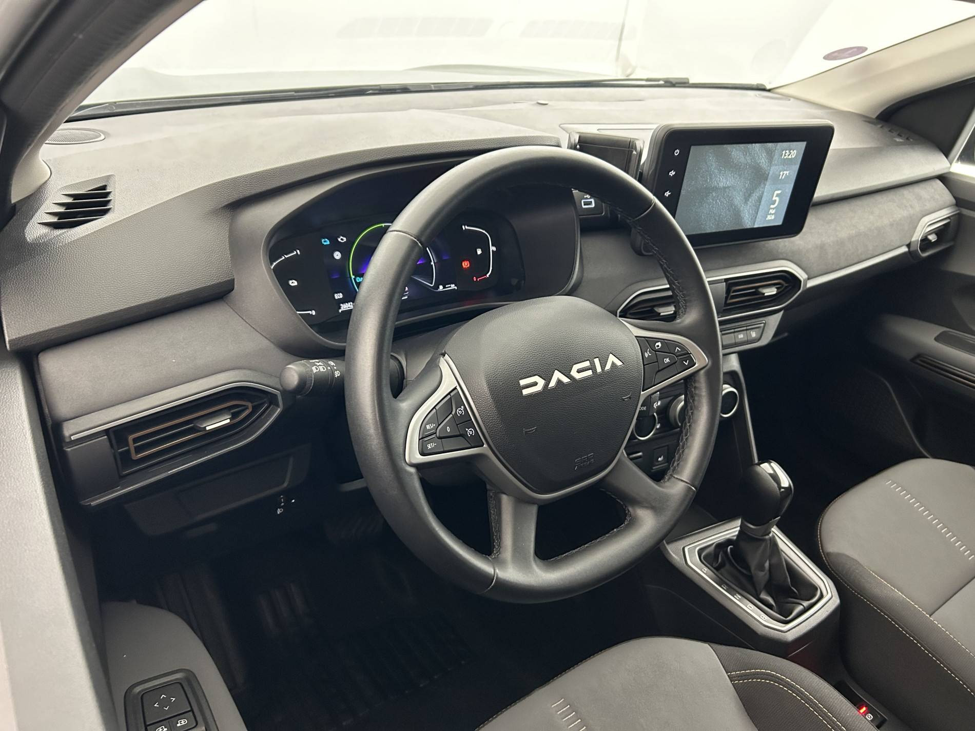 Vente en ligne Dacia Jogger  Hybrid 140 5 places au prix de 22 890 €