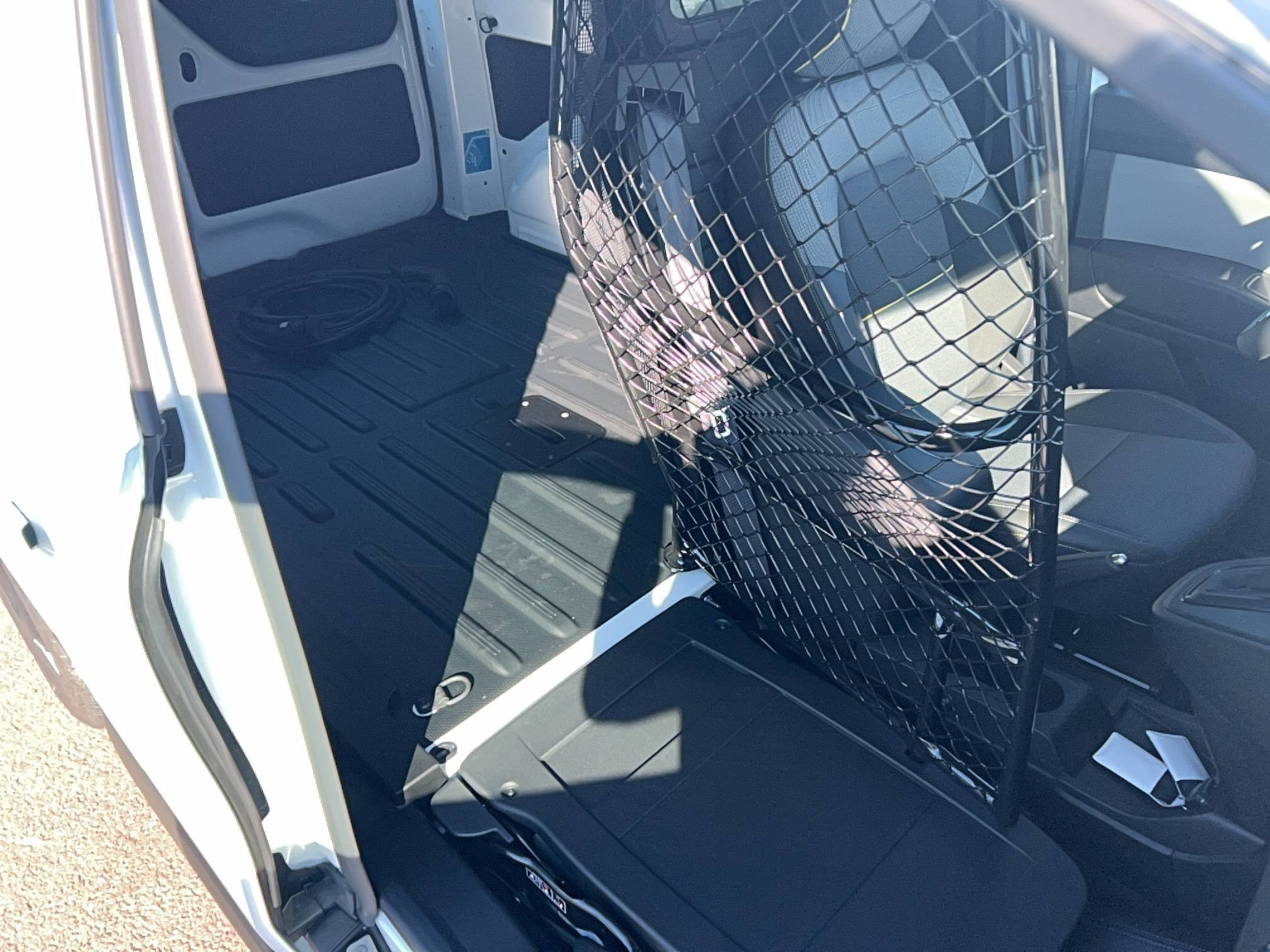 Vente en ligne Renault Kangoo Van E-Tech  FG SESAME L1 AC22/DC80 GSR2 au prix de 28 200 €