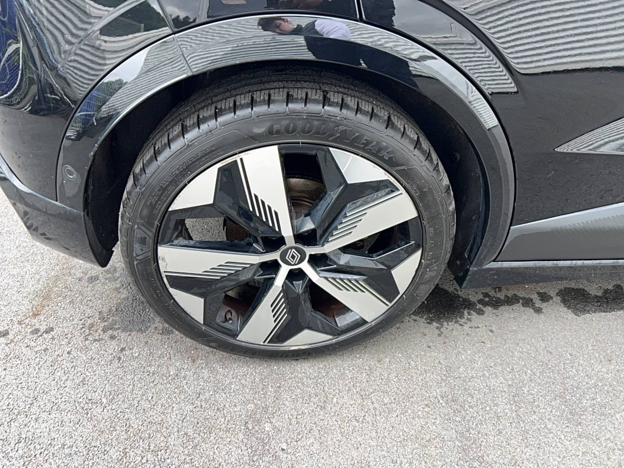 Vente en ligne Renault Megane E-Tech  EV60 220 ch super charge au prix de 21 990 €