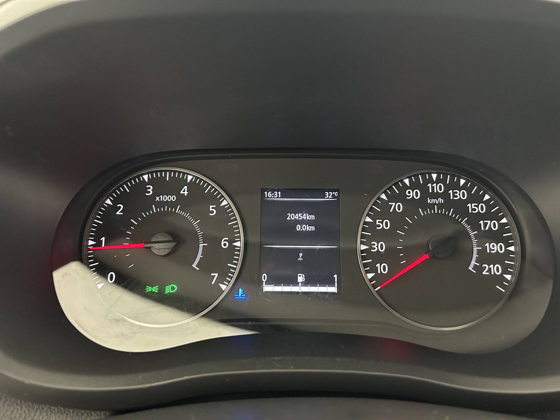 Vente en ligne Renault Master Fourgon MASTER FGN TRAC F3500 L3H3 BLUE DCI 135 au prix de 28 990 €