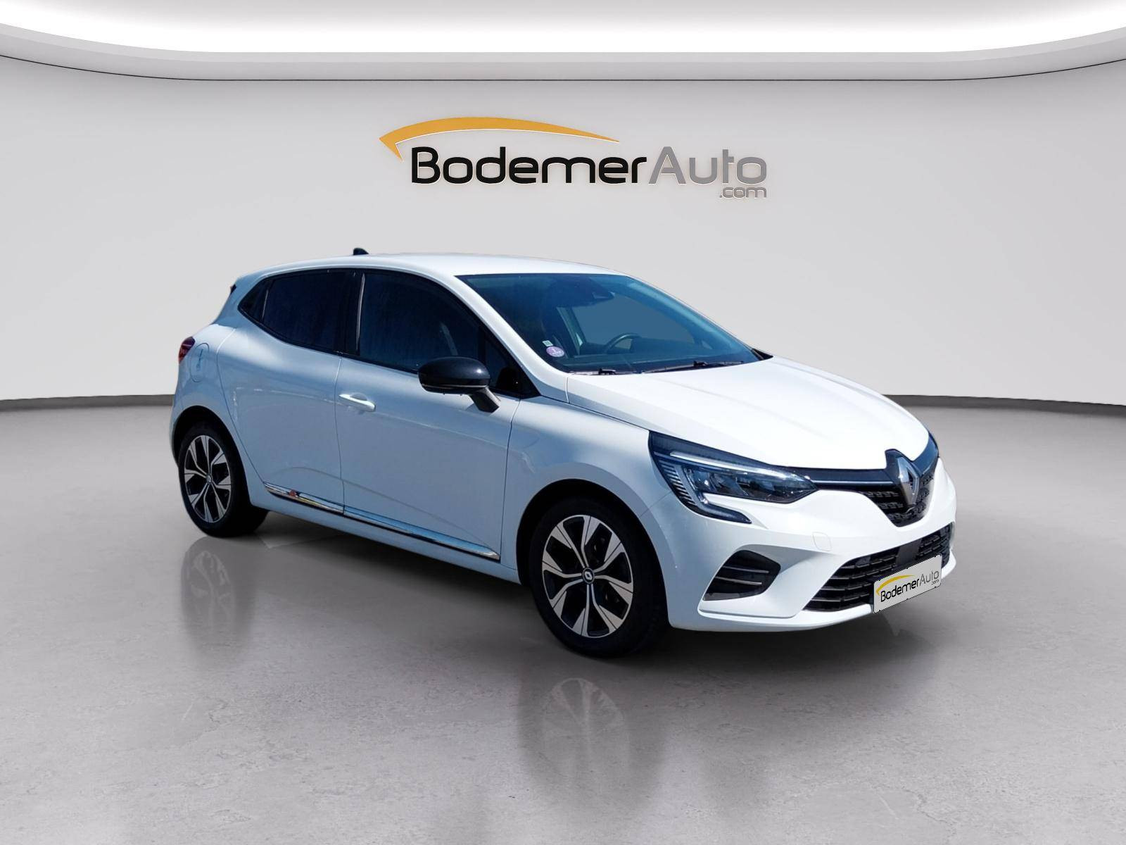 Vente en ligne Renault Clio 5 Clio TCe 100 GPL au prix de 14 370 €