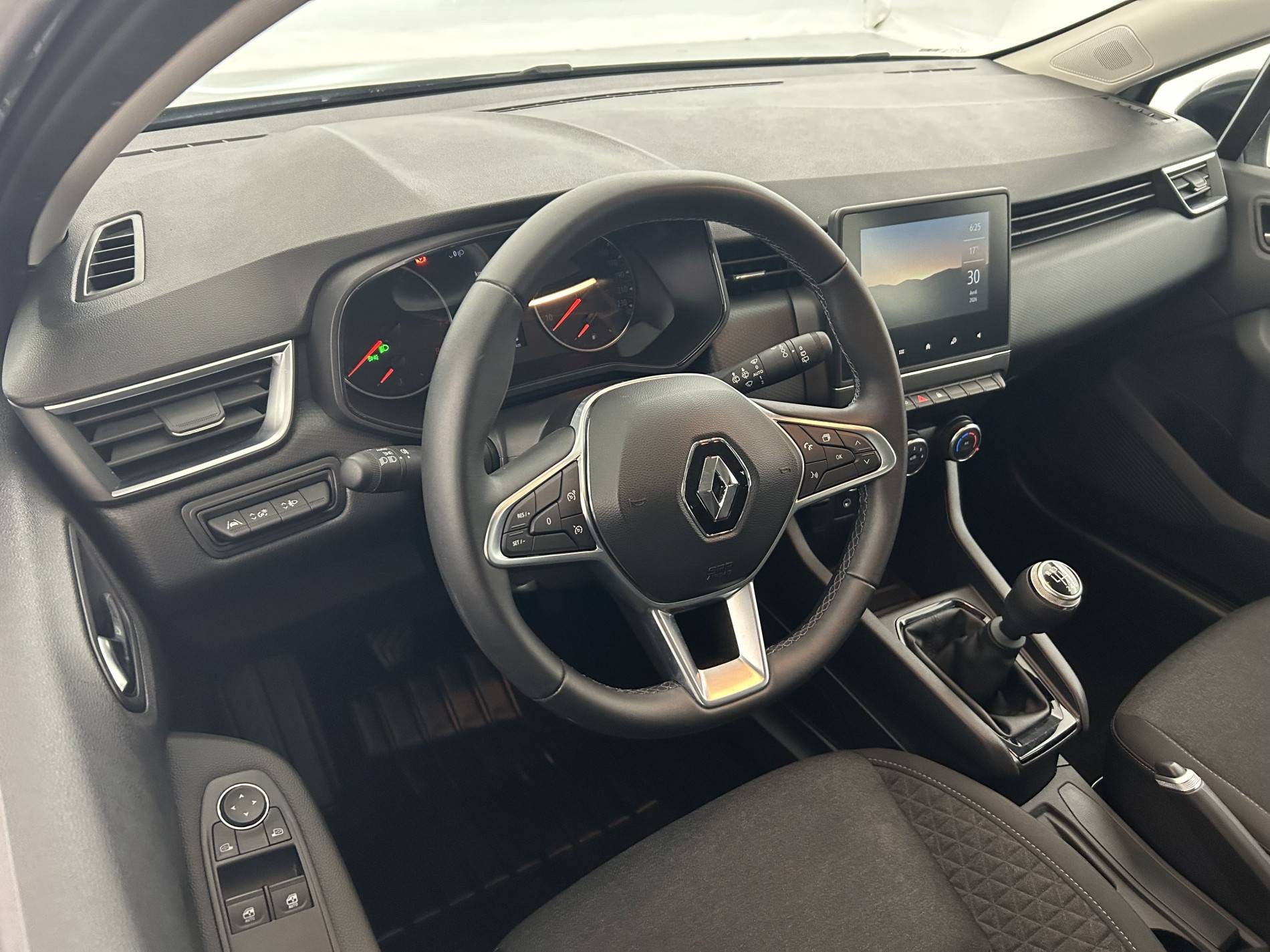 Vente en ligne Renault Clio 5 Clio TCe 90 au prix de 14 490 €
