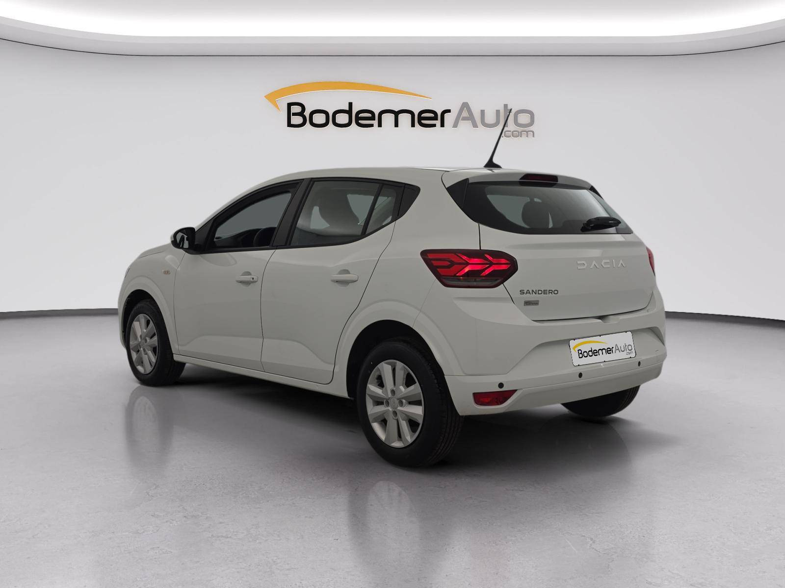 Vente en ligne Dacia Sandero  ECO-G 100 au prix de 13 791 €