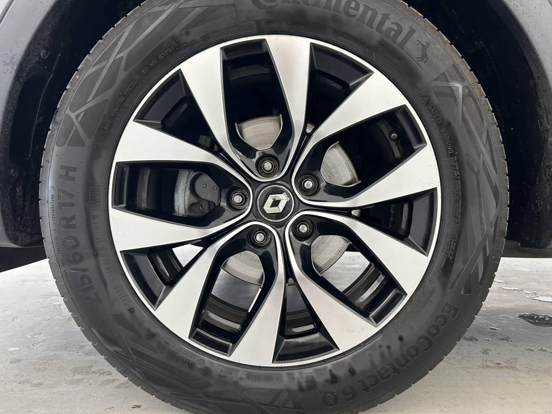 Vente en ligne Renault Arkana  mild hybrid 140 EDC FAP - 22 au prix de 18 490 €