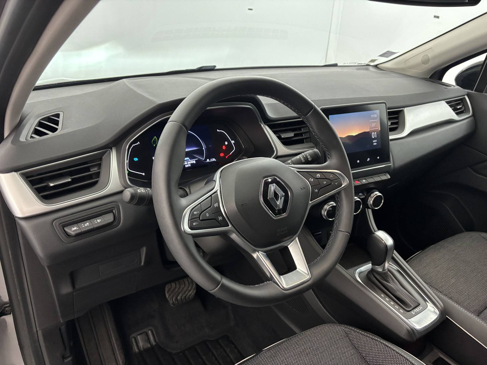 Vente en ligne Renault Captur  E-Tech 145 - 21 au prix de 18 990 €