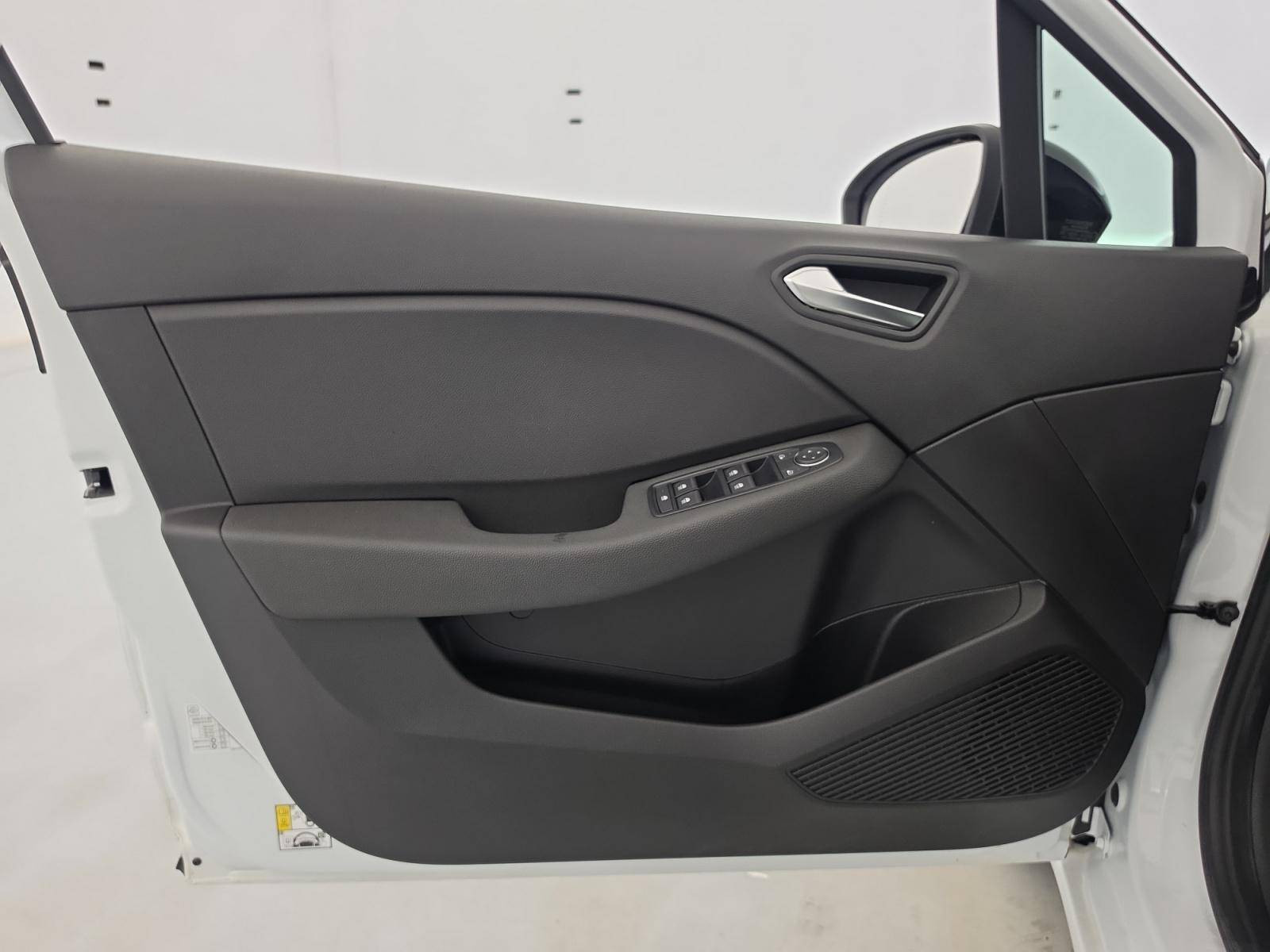 Vente en ligne Renault Clio 5 Clio TCe 90 au prix de 13 850 €