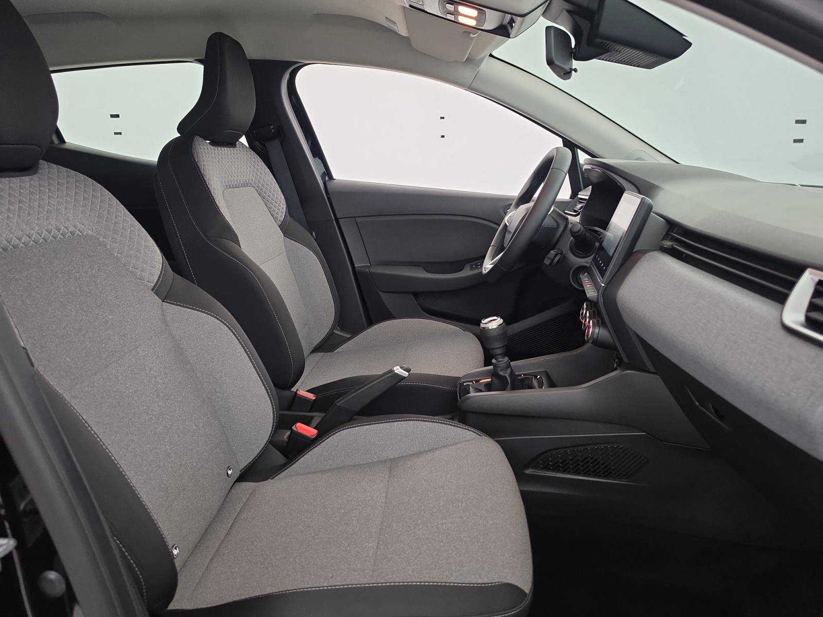 Vente en ligne Renault Clio 5 Clio Blue dCi 100 ch GSR2 au prix de 18 390 €