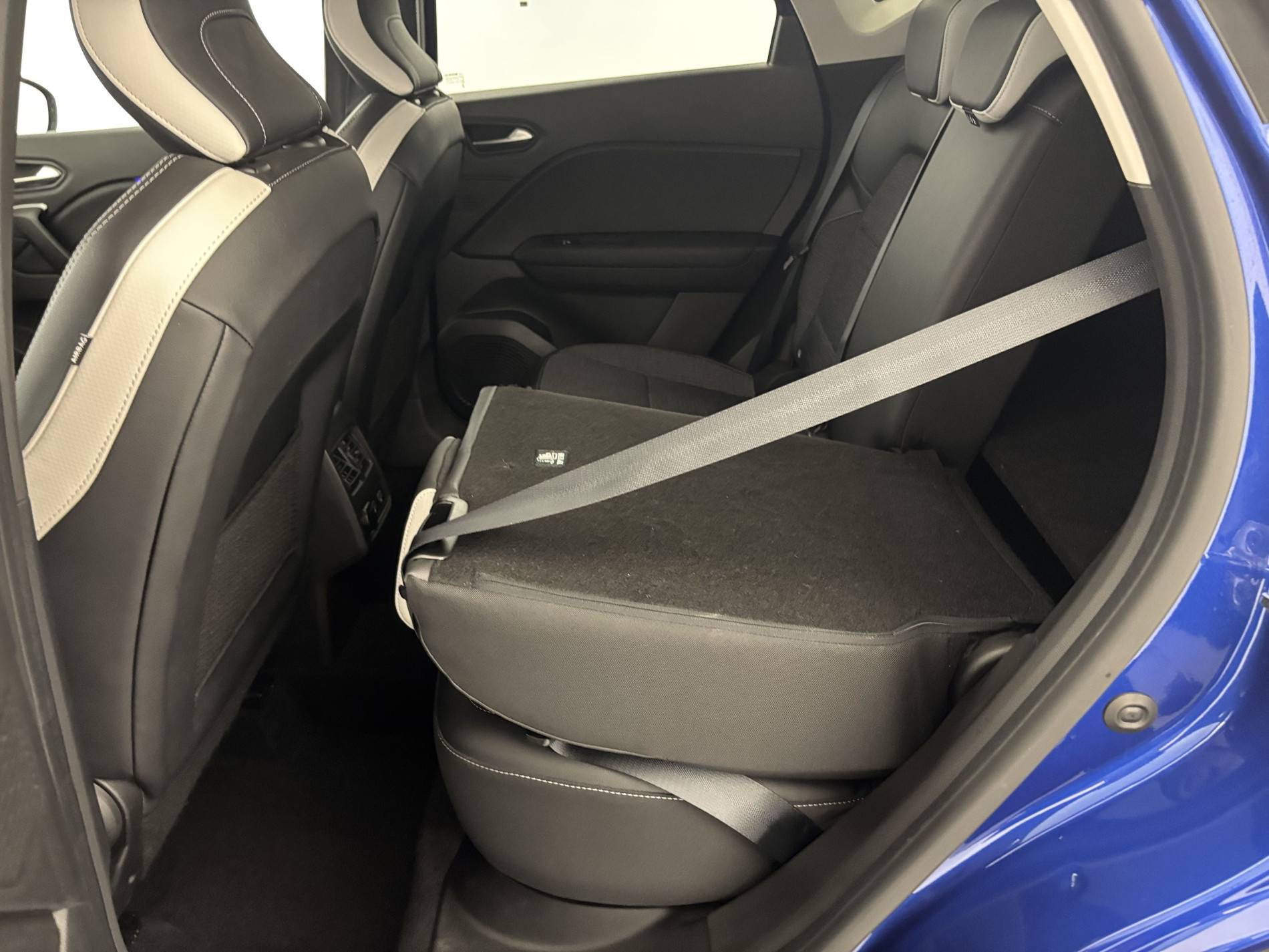 Vente en ligne Renault Captur  E-Tech 145 - 21 au prix de 19 490 €