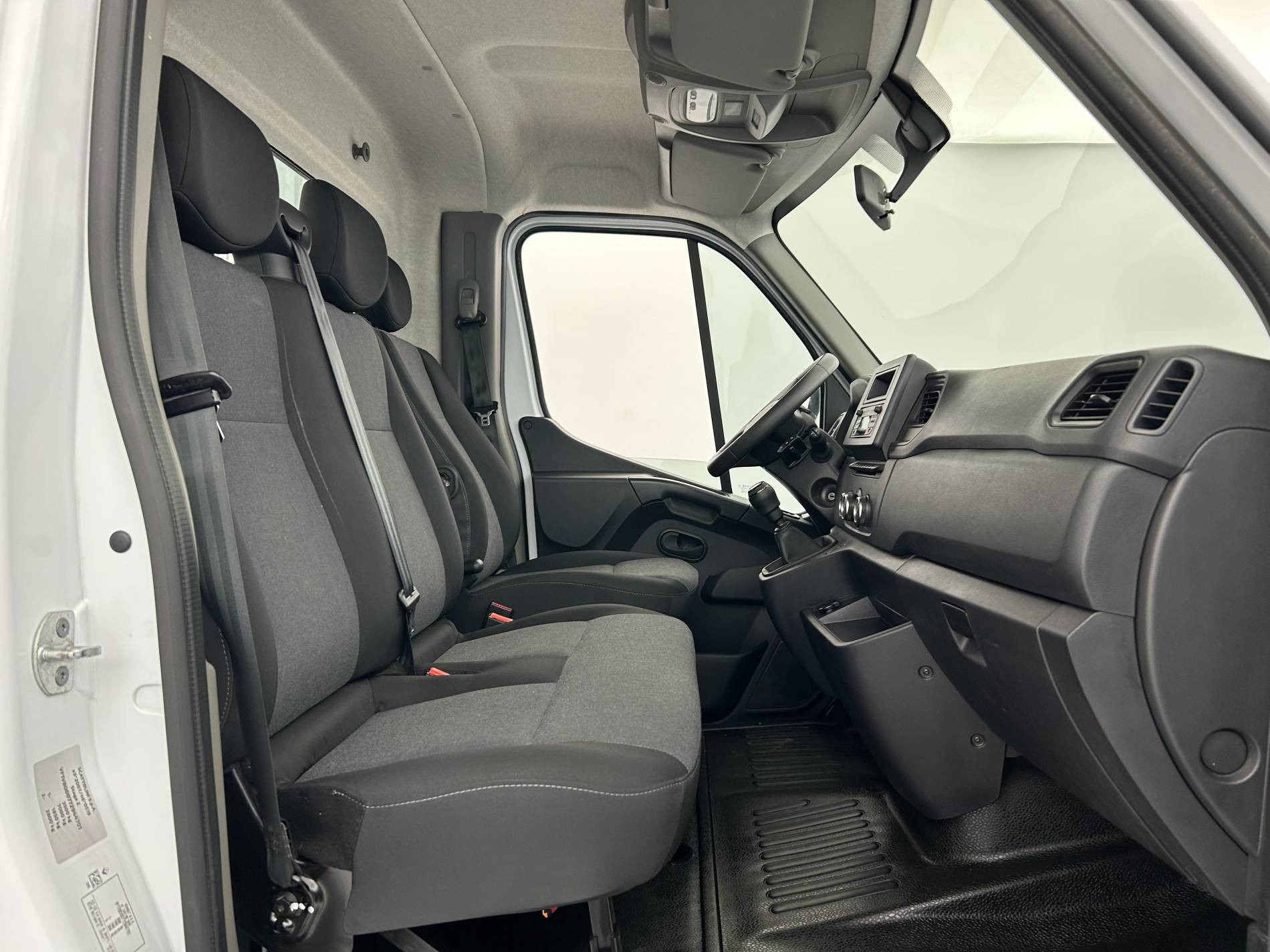 Vente en ligne Renault Master 3 Châssis Cabine MASTER CC PROP RJ3500 L2 PAFC BLUE DCI 130 EURO VI au prix de 32 900 €