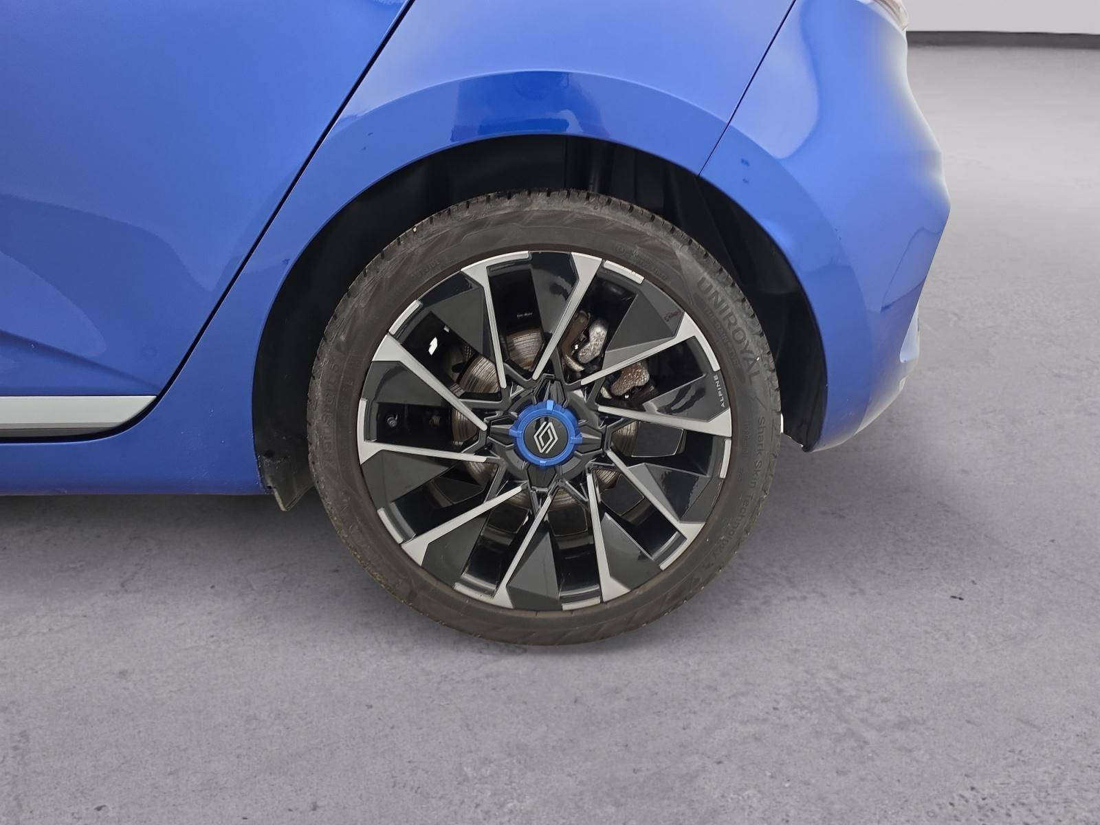 Vente en ligne Renault Clio 5 Clio E-Tech full hybrid 145 au prix de 20 890 €