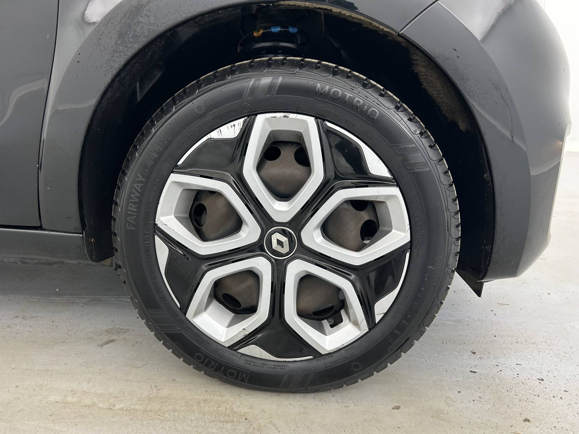 Vente en ligne Renault Twingo 3  SCe 65 - 21 au prix de 9 990 €