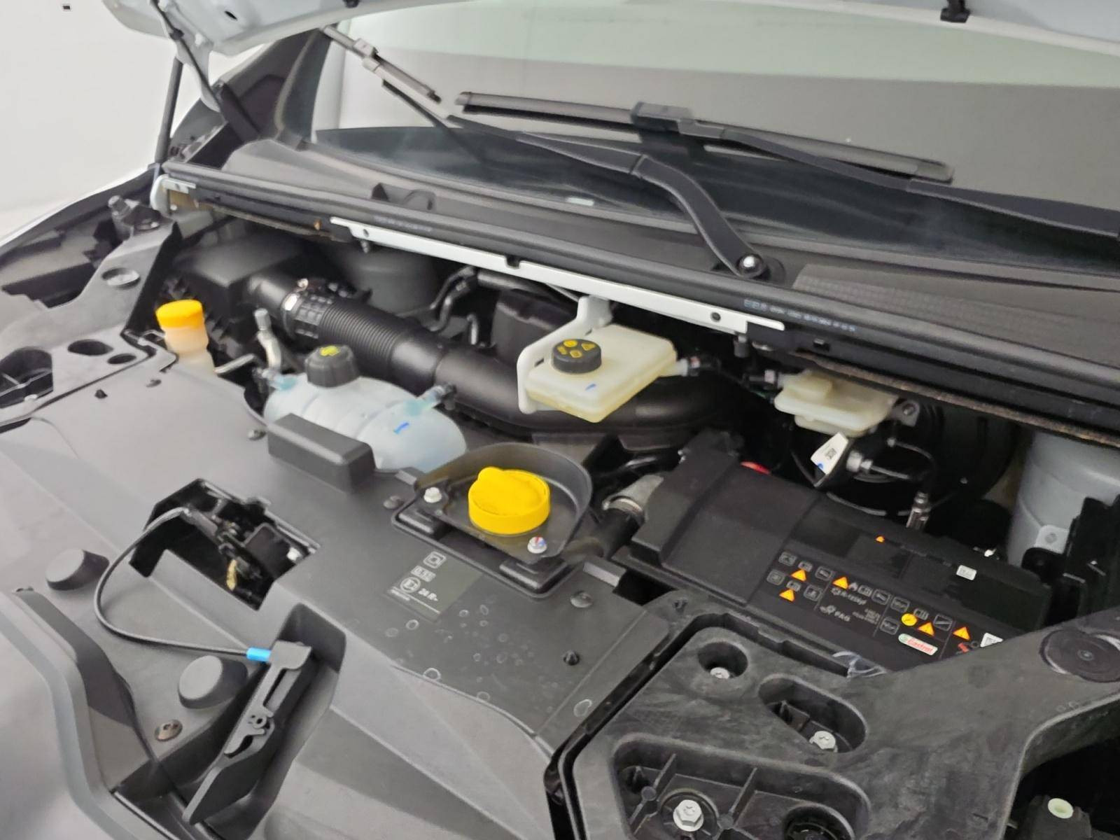 Vente en ligne Renault Trafic 3 Fourgon TRAFIC FG BLUE DCI 150 L1H1 2T8 GSR2 au prix de 23 940 €