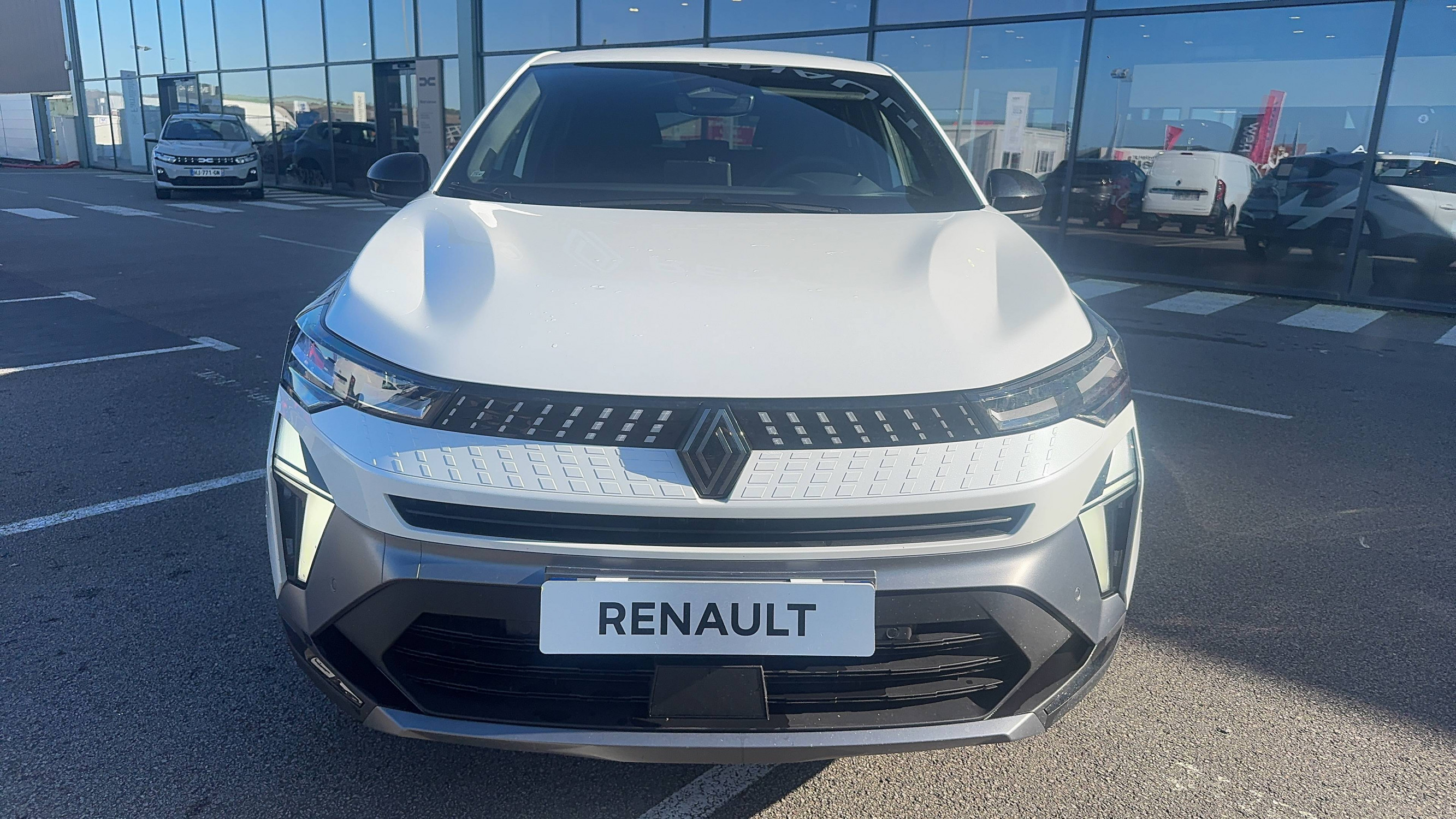 Vente en ligne Renault Captur  E-Tech full hybrid 160 ch au prix de 30 900 €