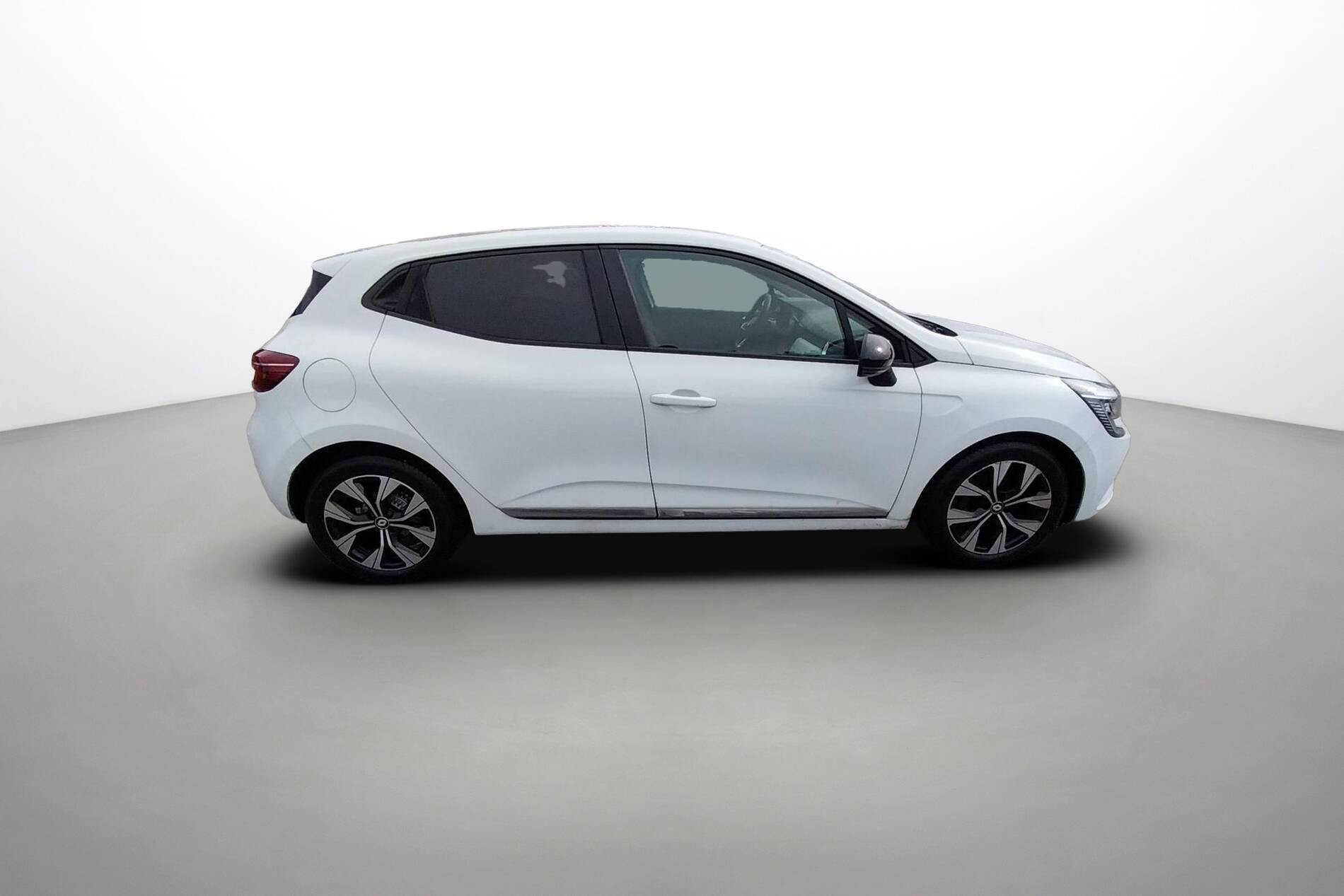 Vente en ligne Renault Clio 5 Clio TCe 100 GPL au prix de 14 990 €