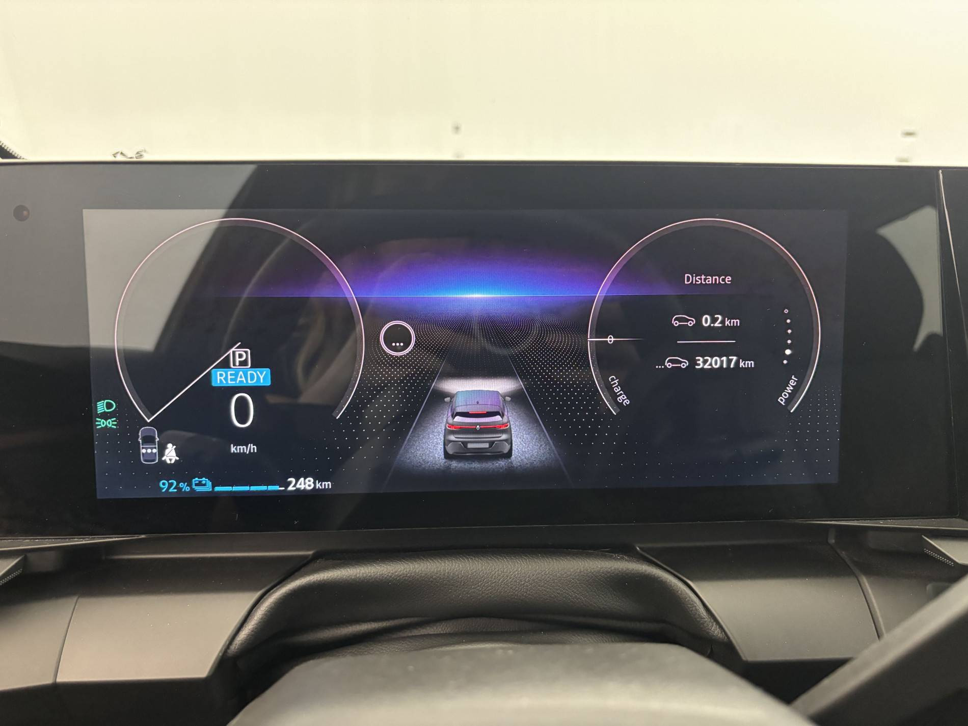 Vente en ligne Renault Megane E-Tech  EV40 130ch standard charge au prix de 18 990 €