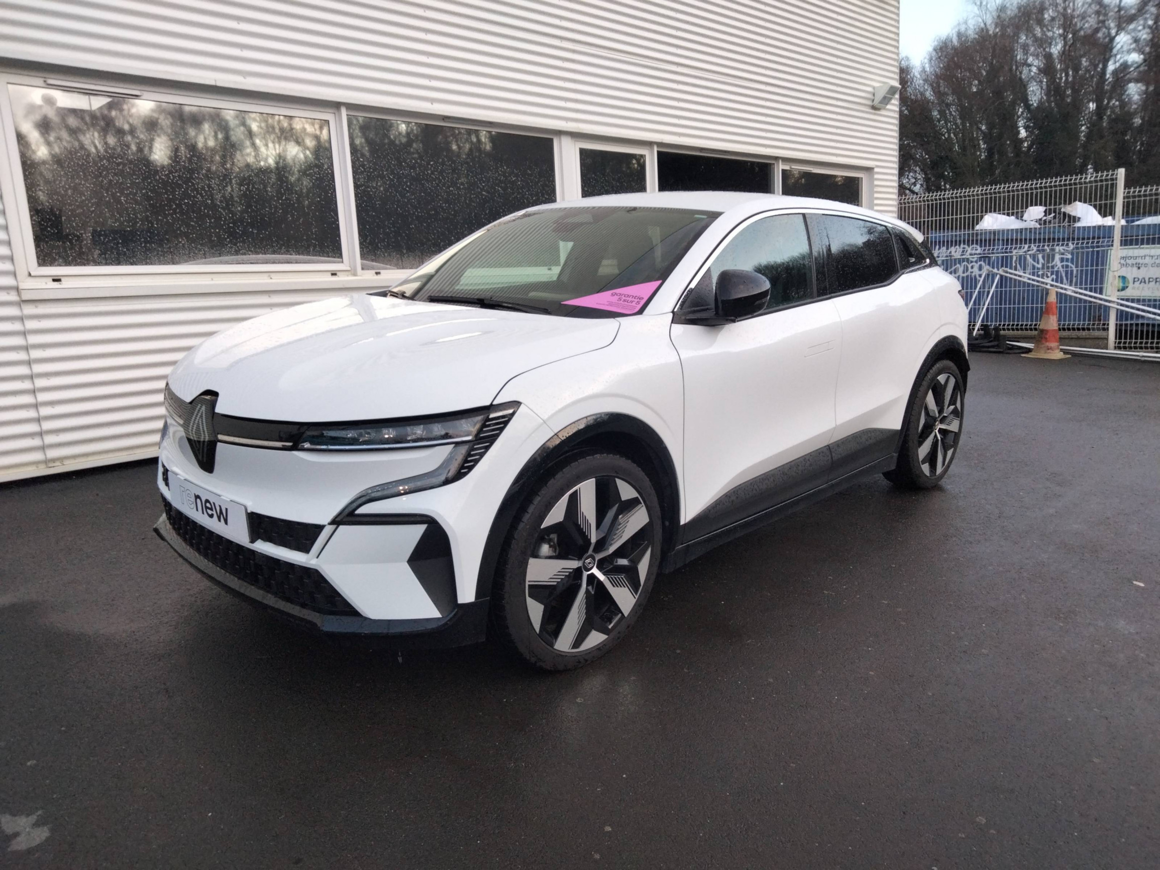 Renault Megane E-Tech  EV60 220 ch super charge occasion de 2023 en vente à Guingamp