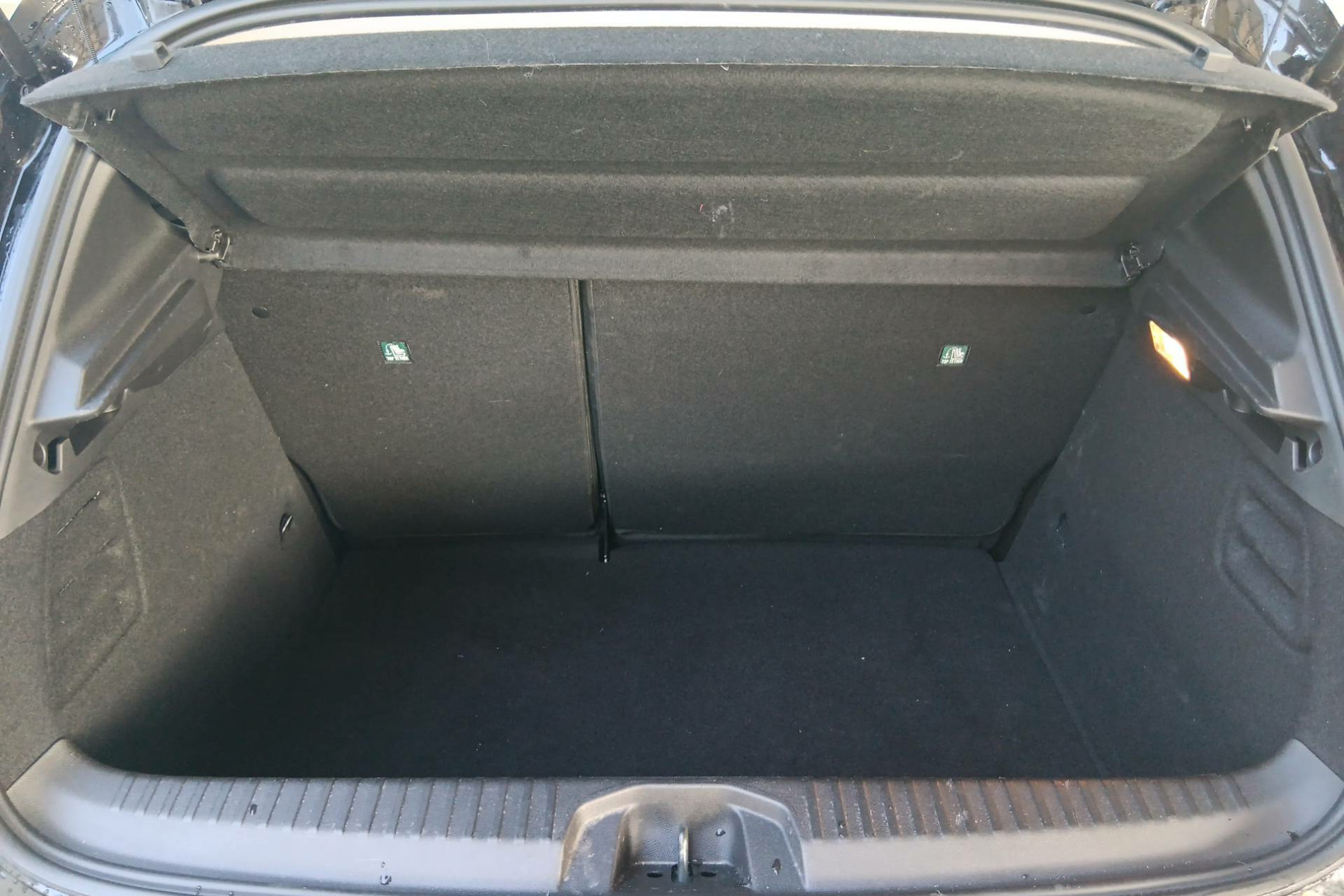 Vente en ligne Renault Clio 5 Clio Blue dCi 100 ch GSR2 au prix de 17 790 €