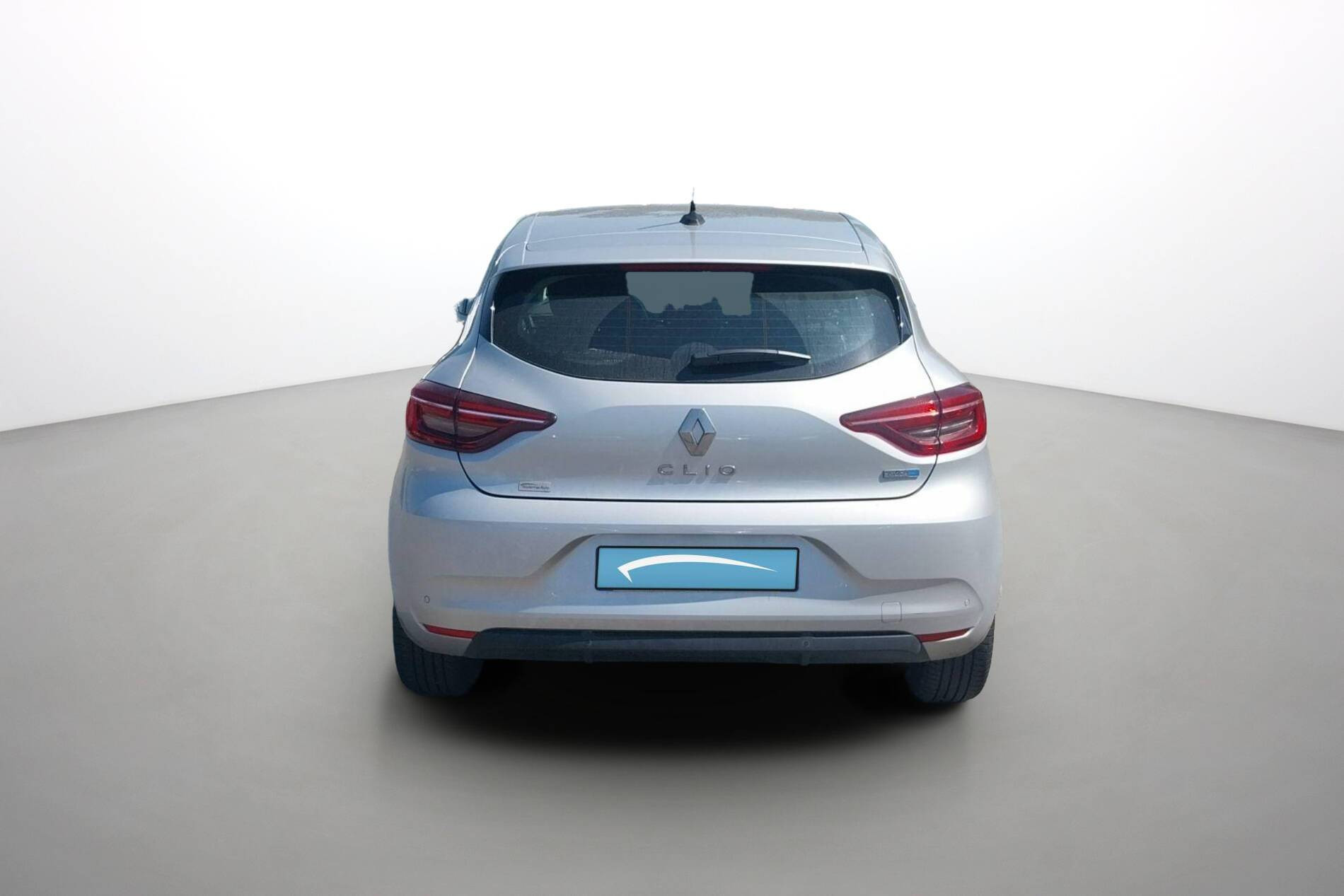 Vente en ligne Renault Clio 5 Clio E-Tech 140 - 21N au prix de 16 490 €