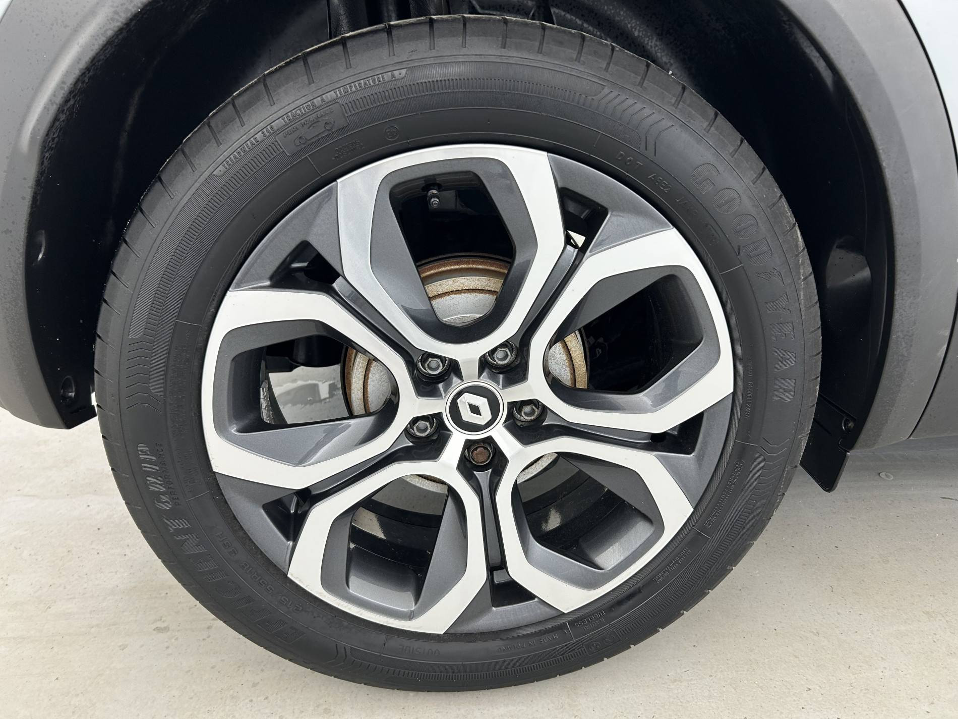 Vente en ligne Renault Captur  TCe 140 EDC - 21 au prix de 17 990 €