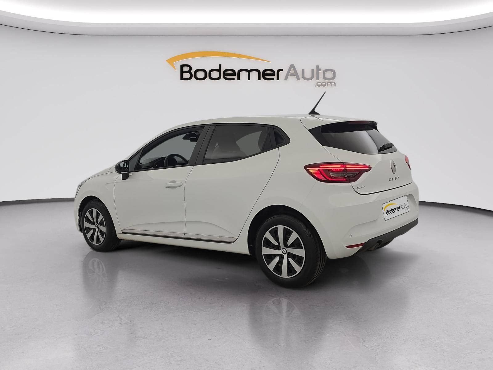 Vente en ligne Renault Clio 5 Clio TCe 90 au prix de 13 850 €