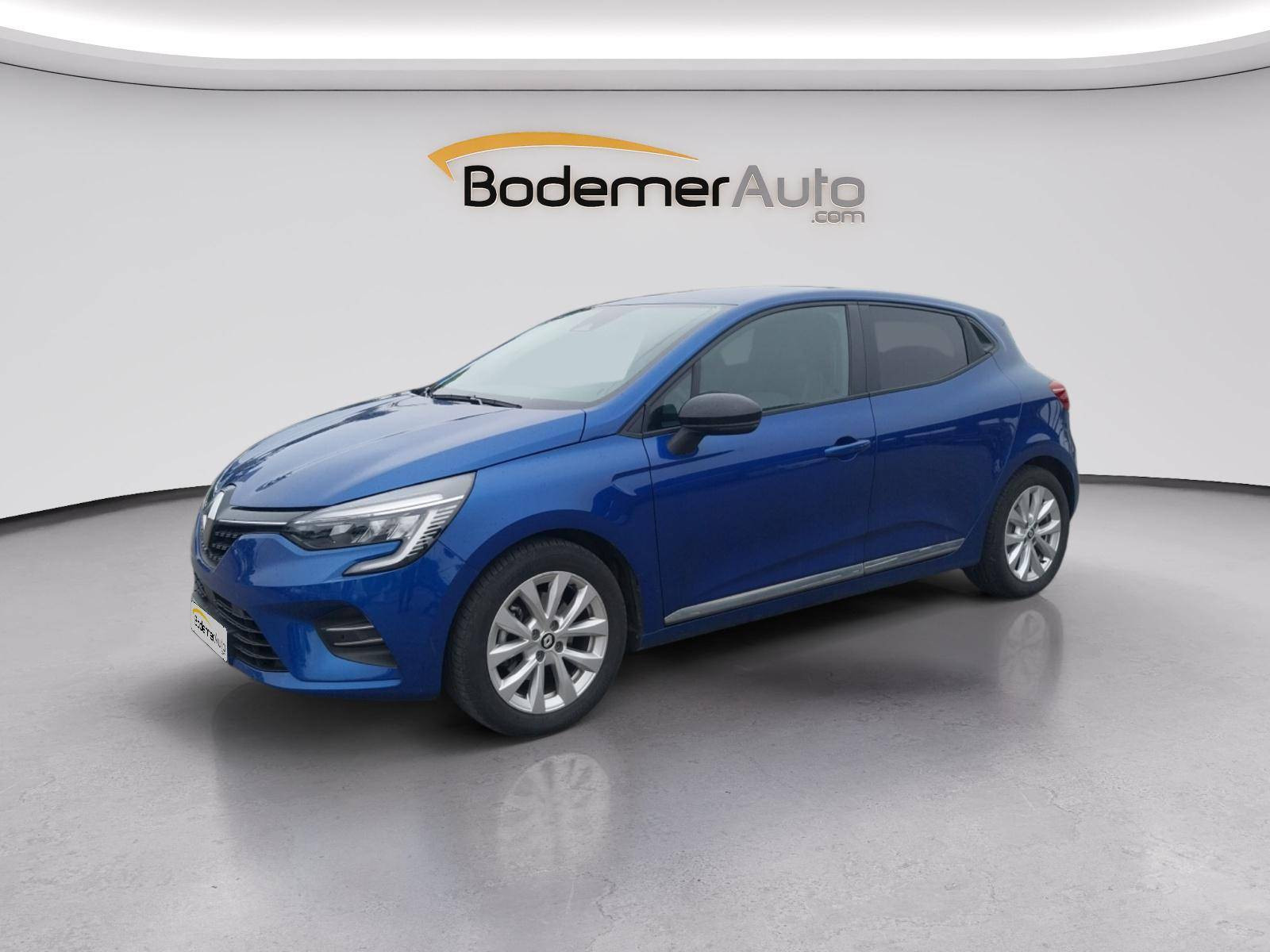 Renault Clio 5 Clio E-Tech full hybrid 145 occasion de 2023 en vente à Guingamp