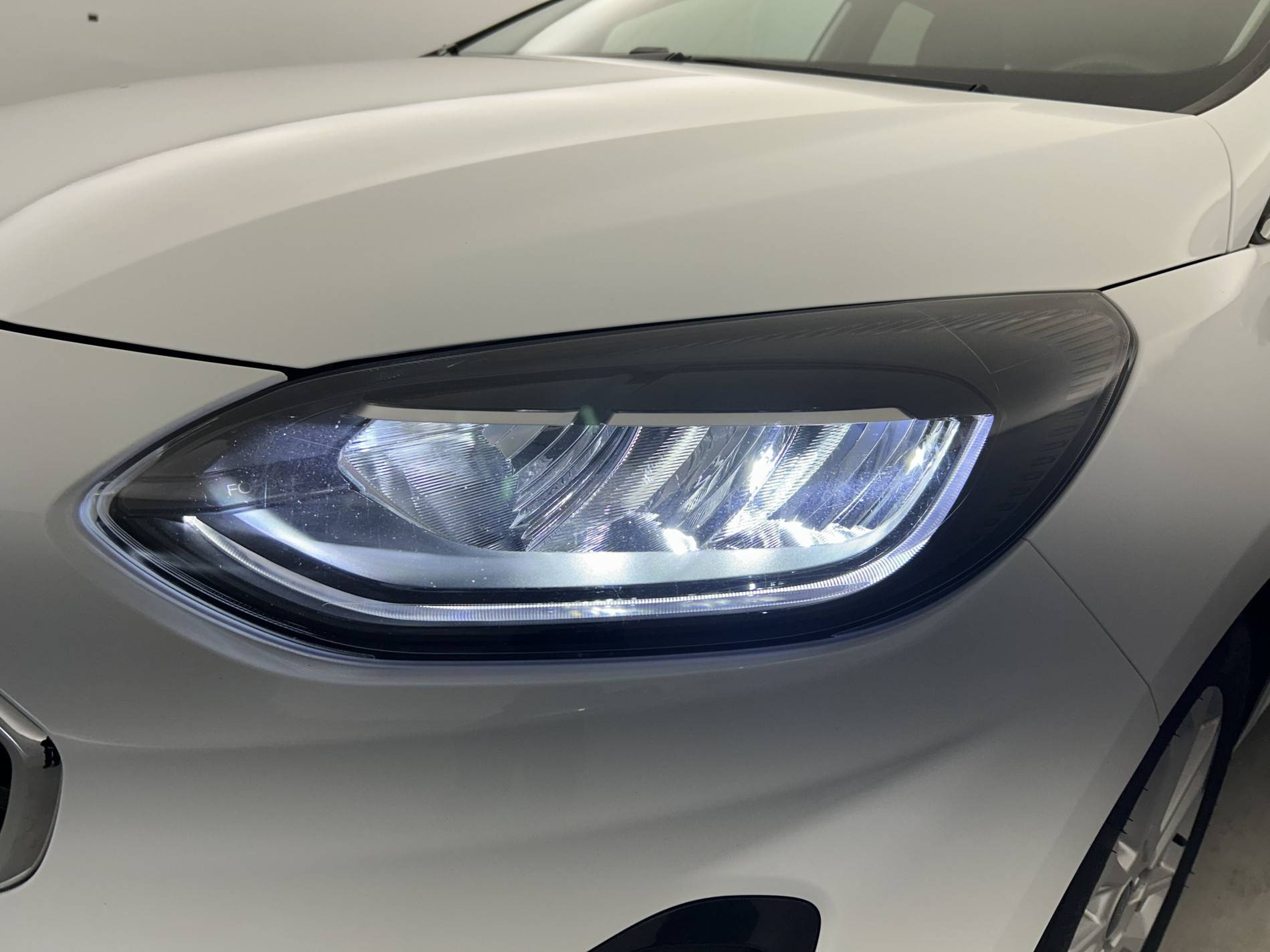 Vente en ligne Ford Fiesta  1.0 Flexifuel 95 ch S&S BVM6 au prix de 17 490 €