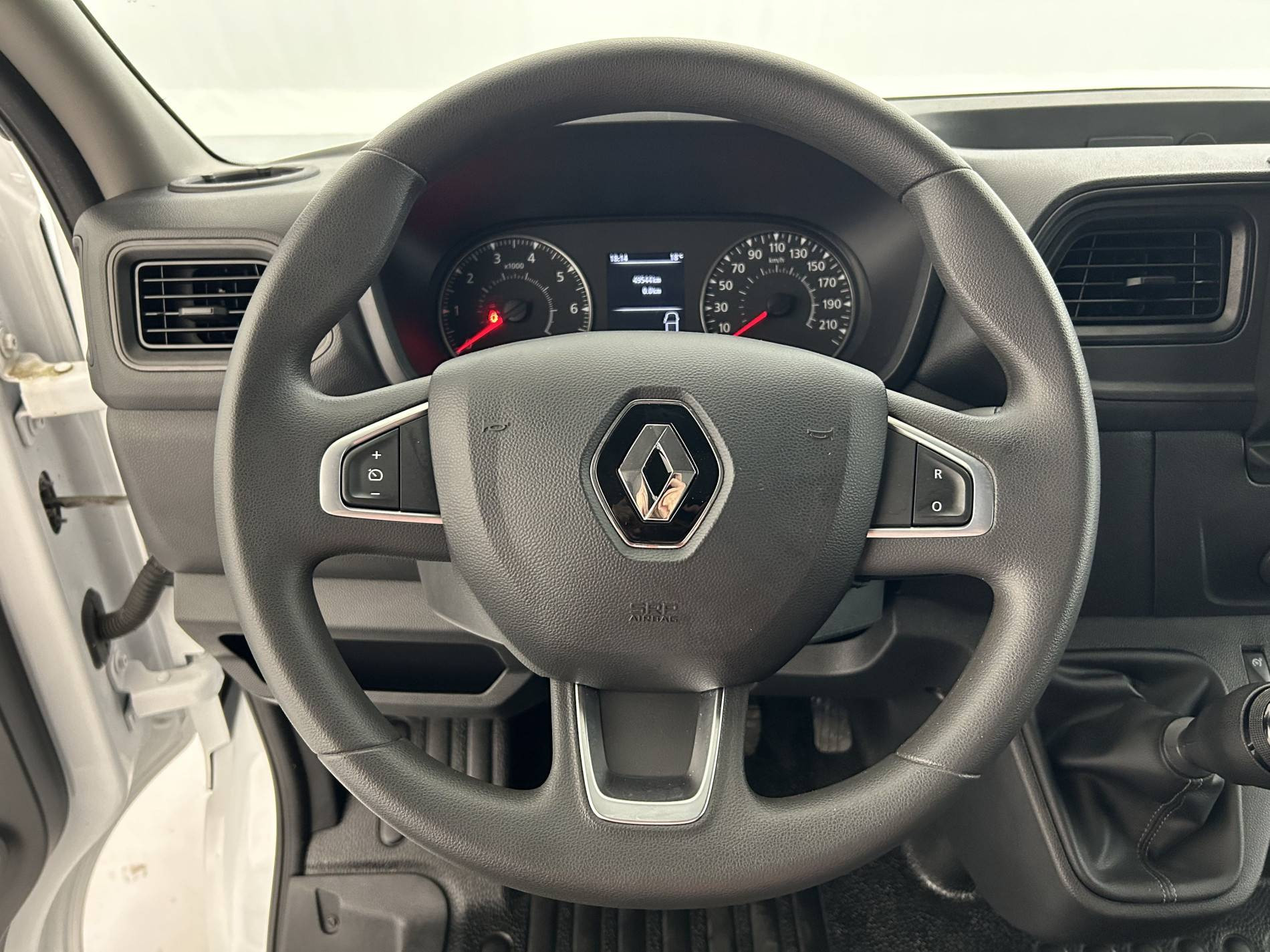 Vente en ligne Renault Master Fourgon MASTER FGN TRAC F3500 L2H2 BLUE DCI 135 au prix de 24 990 €