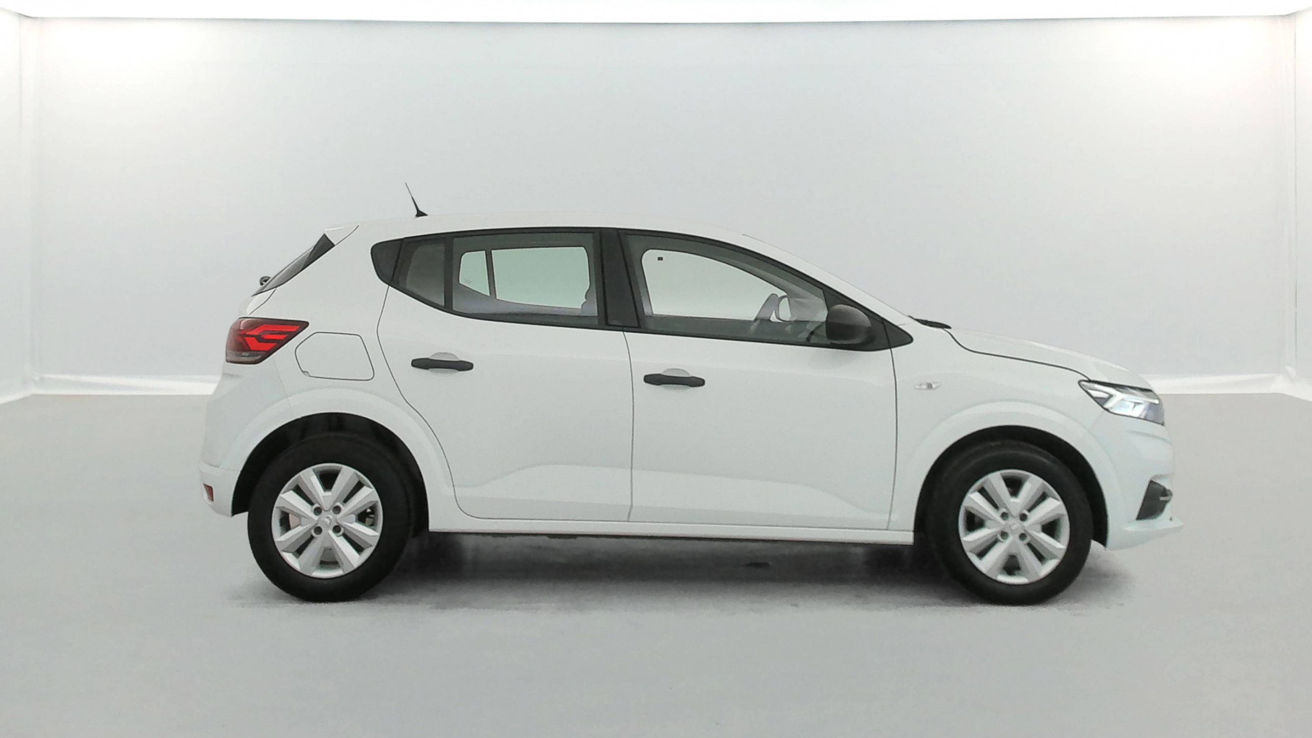 Vente en ligne Dacia Sandero  ECO-G 100 au prix de 11 890 €