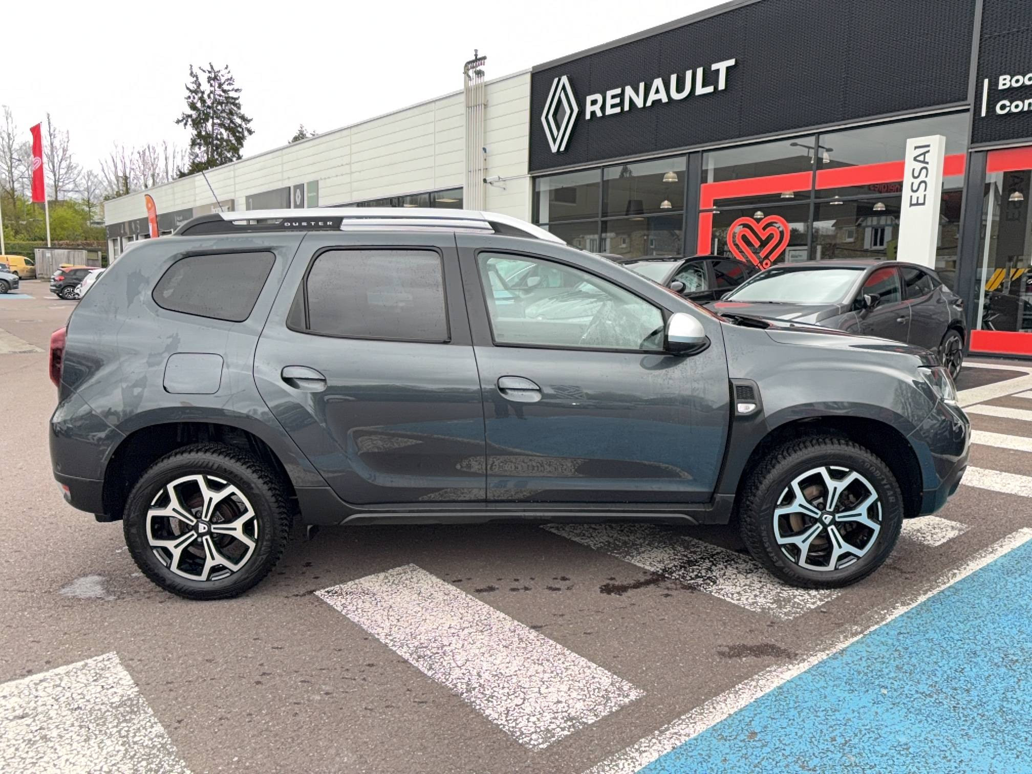 Vente en ligne Dacia Duster  Blue dCi 115 4x2 au prix de 15 590 €